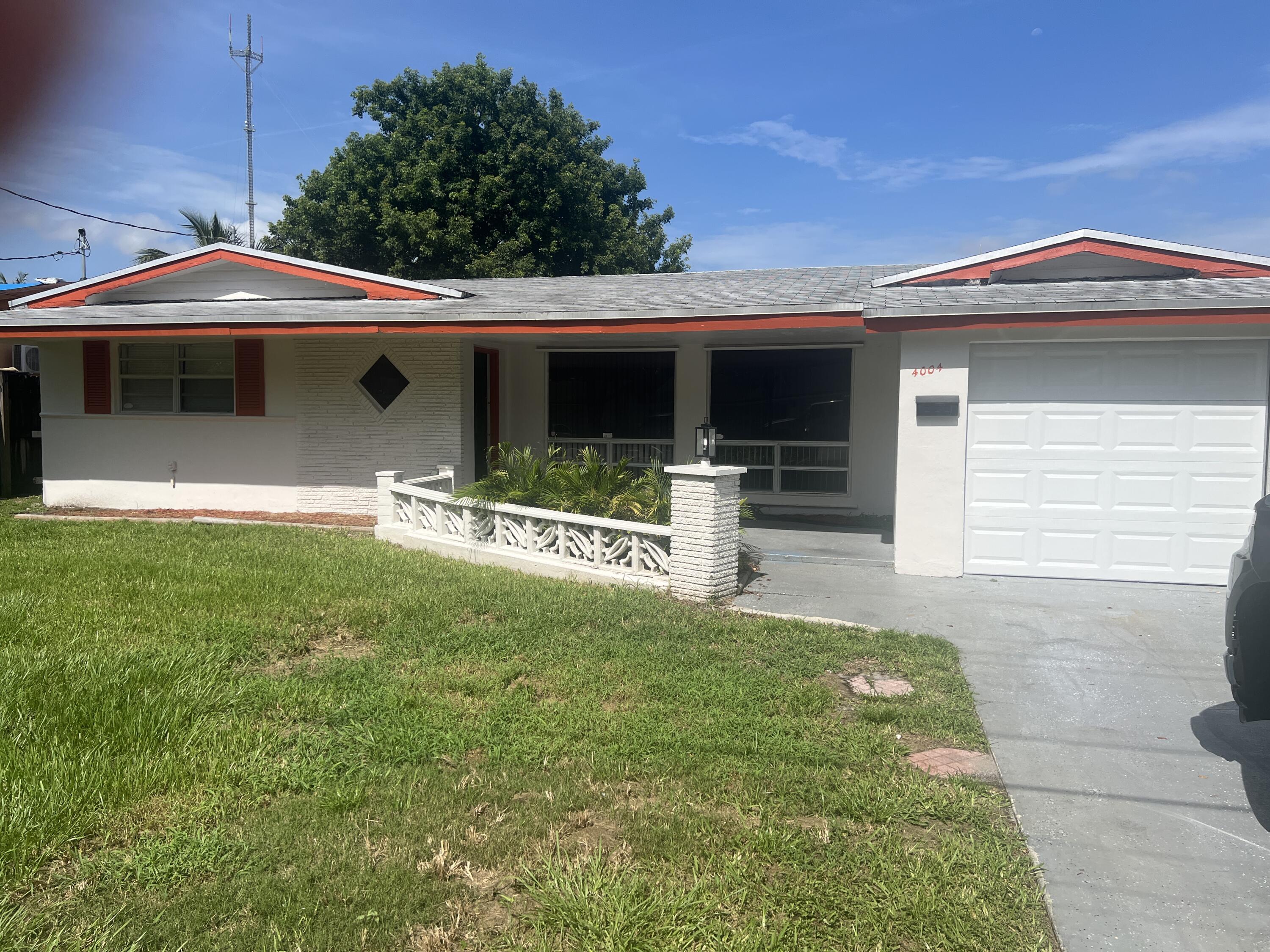 Foto de propiedad en 4004 E Shore Road, Miramar, FL 33023 Miramar con MLS# 