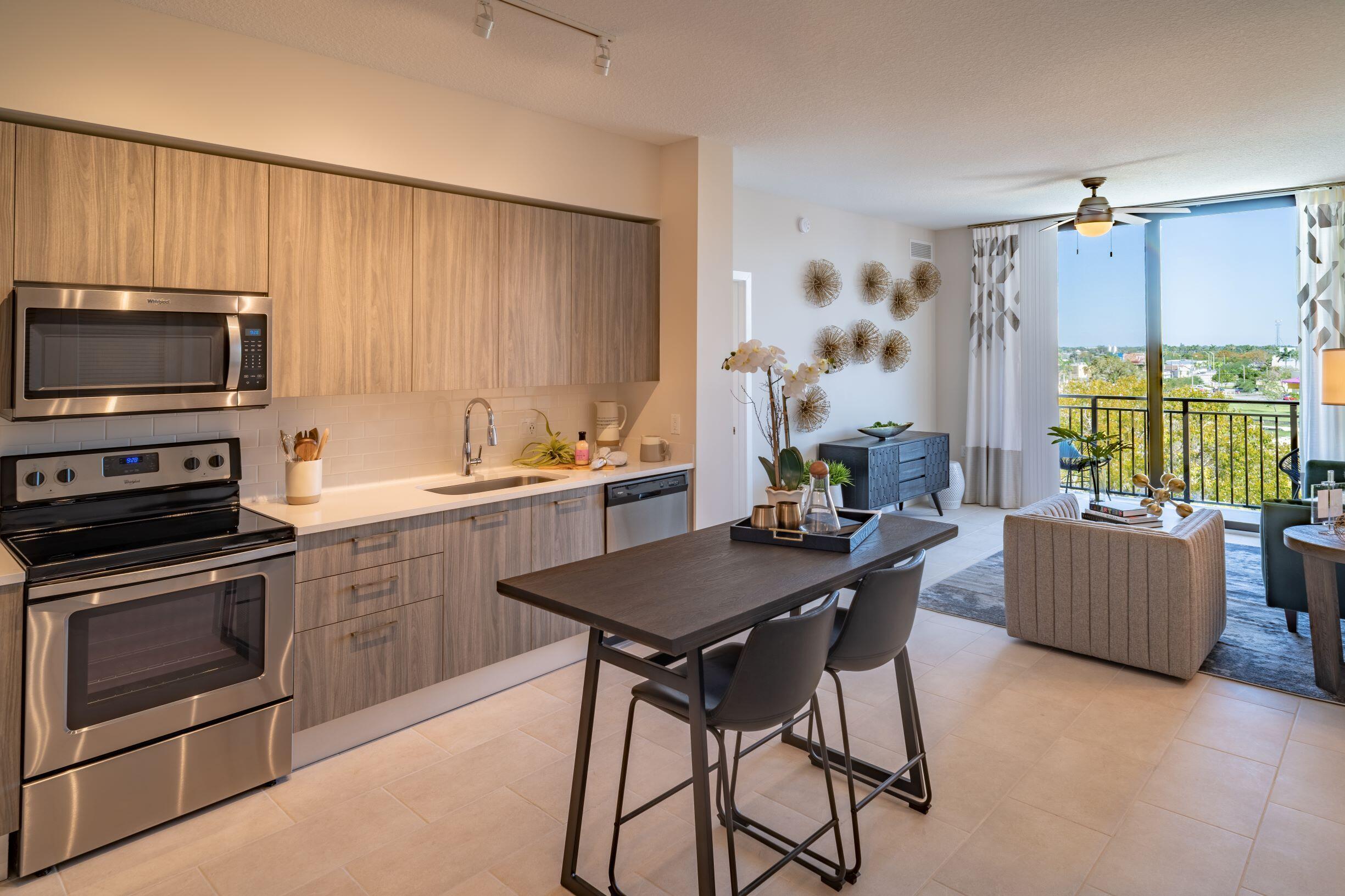 Foto de propiedad en 17945 SW 97th Avenue 251, Palmetto Bay, FL 33157 Palmetto Bay con MLS# 