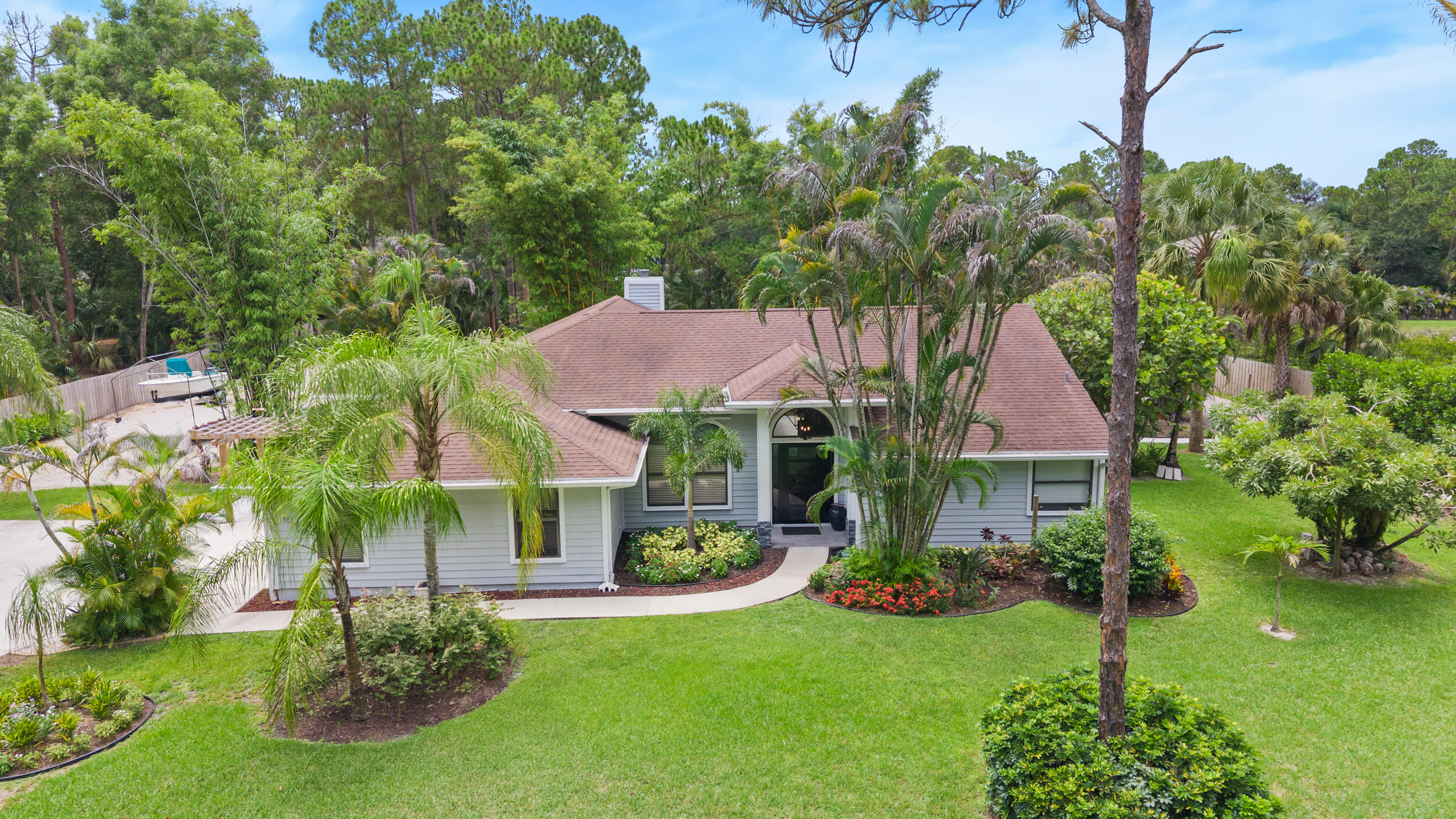 Foto de propiedad en 15833 118TH Trail N, Jupiter, FL 33478 Jupiter con MLS# 