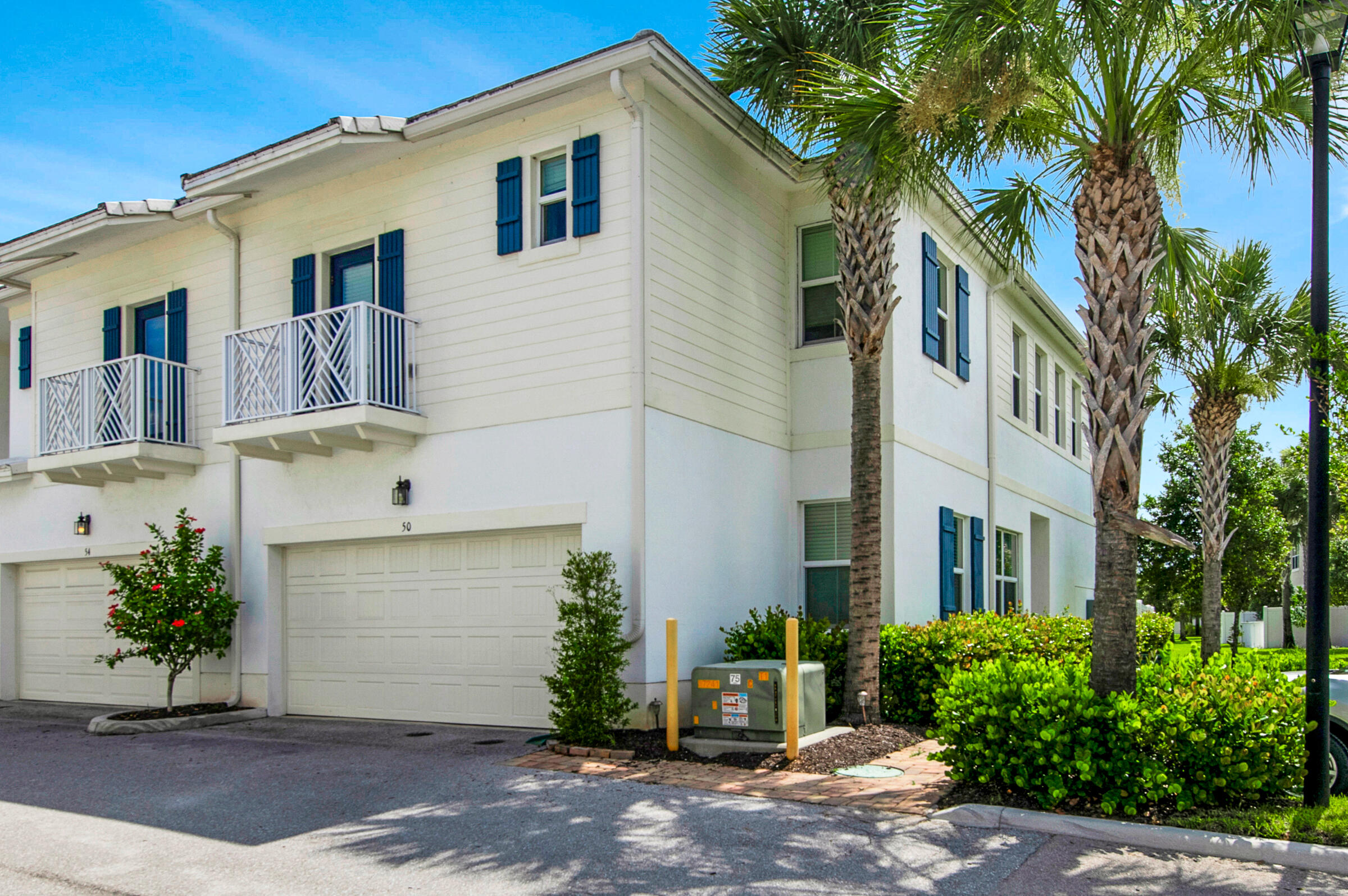 Foto de propiedad en 50 PALM Lane, Royal Palm Beach, FL 33411 Royal Palm Beach con MLS# 