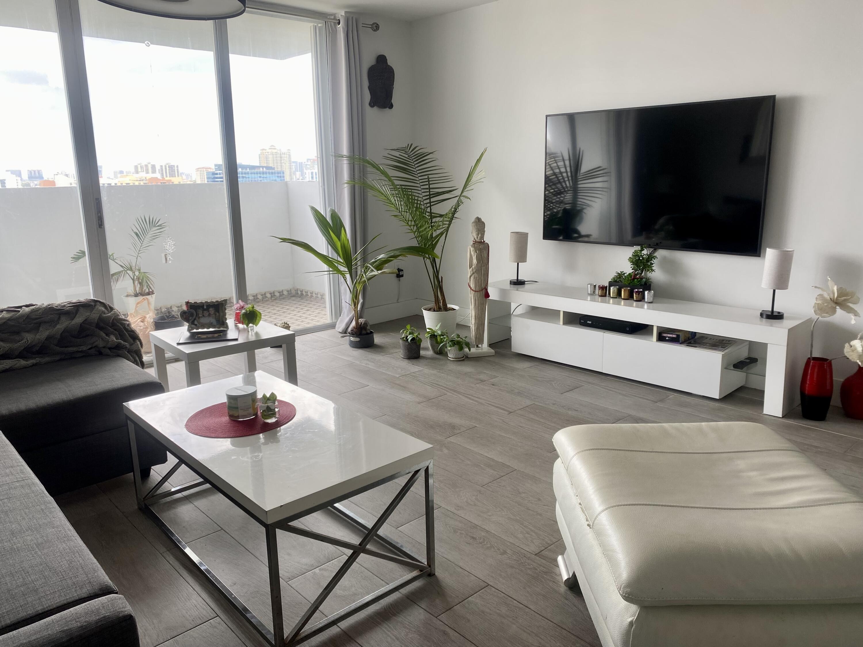 Foto de propiedad en 2780 NE 183RD Street 1515, Aventura, FL 33160 Aventura con MLS# 