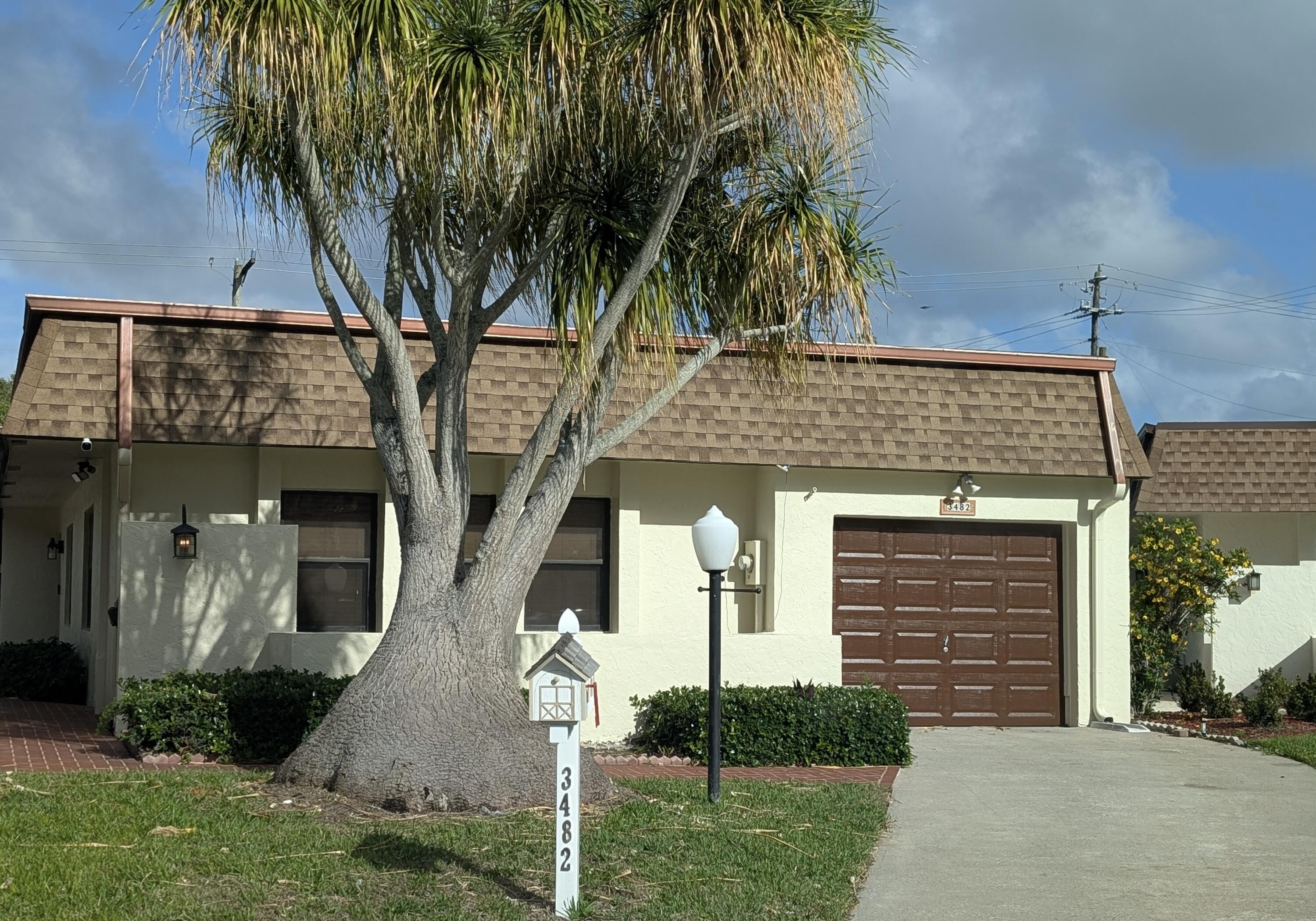 Foto de propiedad en 3482 STANTON Terrace, Greenacres, FL 33467 Greenacres con MLS# 