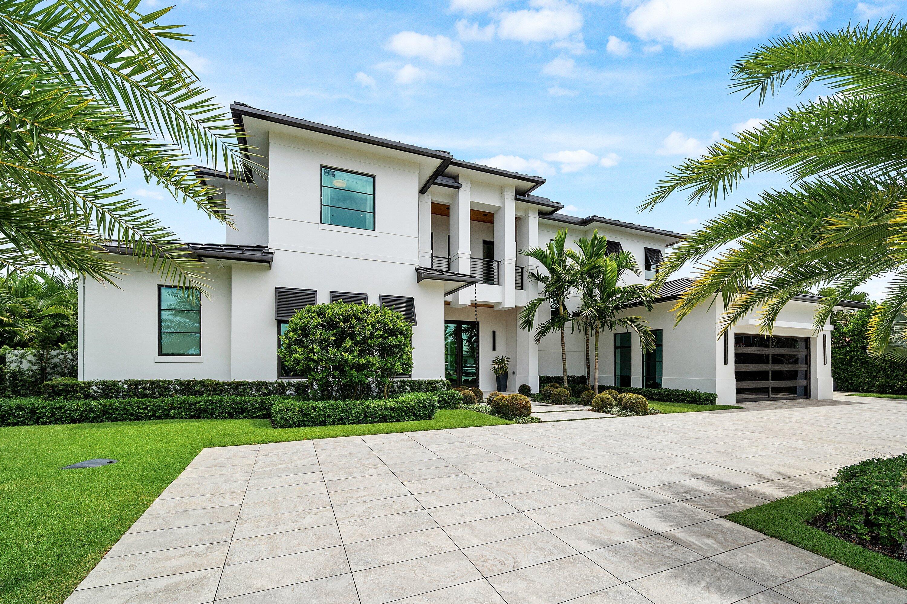 Foto de propiedad en 830 Lake Shore Drive, Delray Beach, FL 33444 Delray Beach con MLS# 
