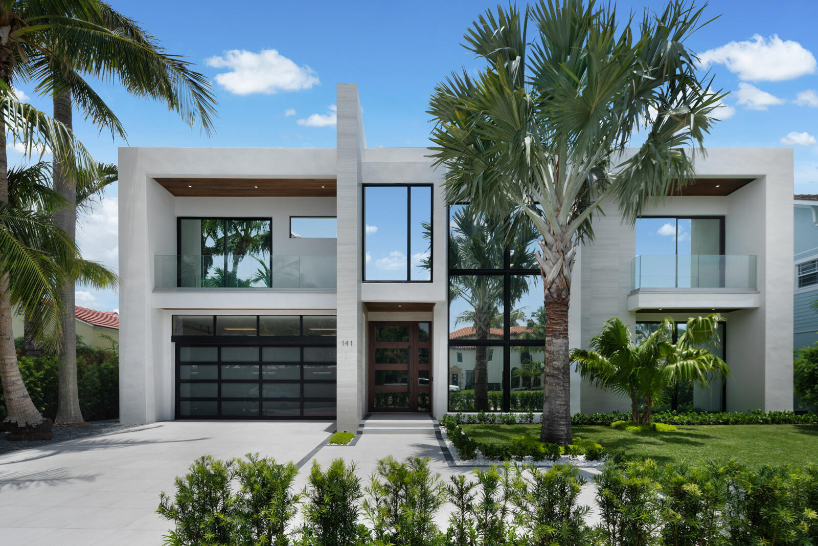 Foto de propiedad en 141 Cortez Road, West Palm Beach, FL 33405 West Palm Beach con MLS# 