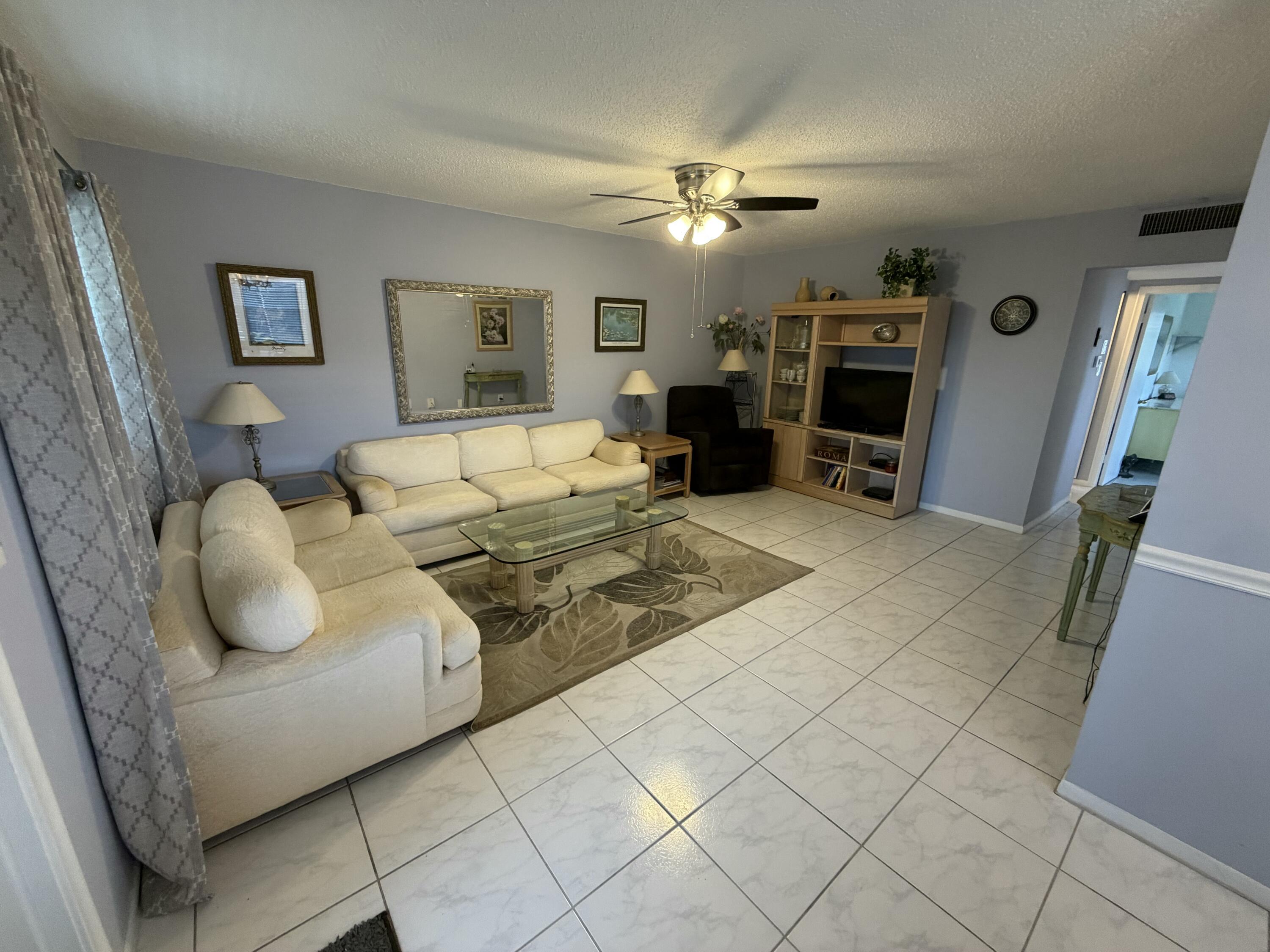En Venta 24 EASTHAMPTON A, West Palm Beach, FL 33417, West Palm Beach, FL 33417