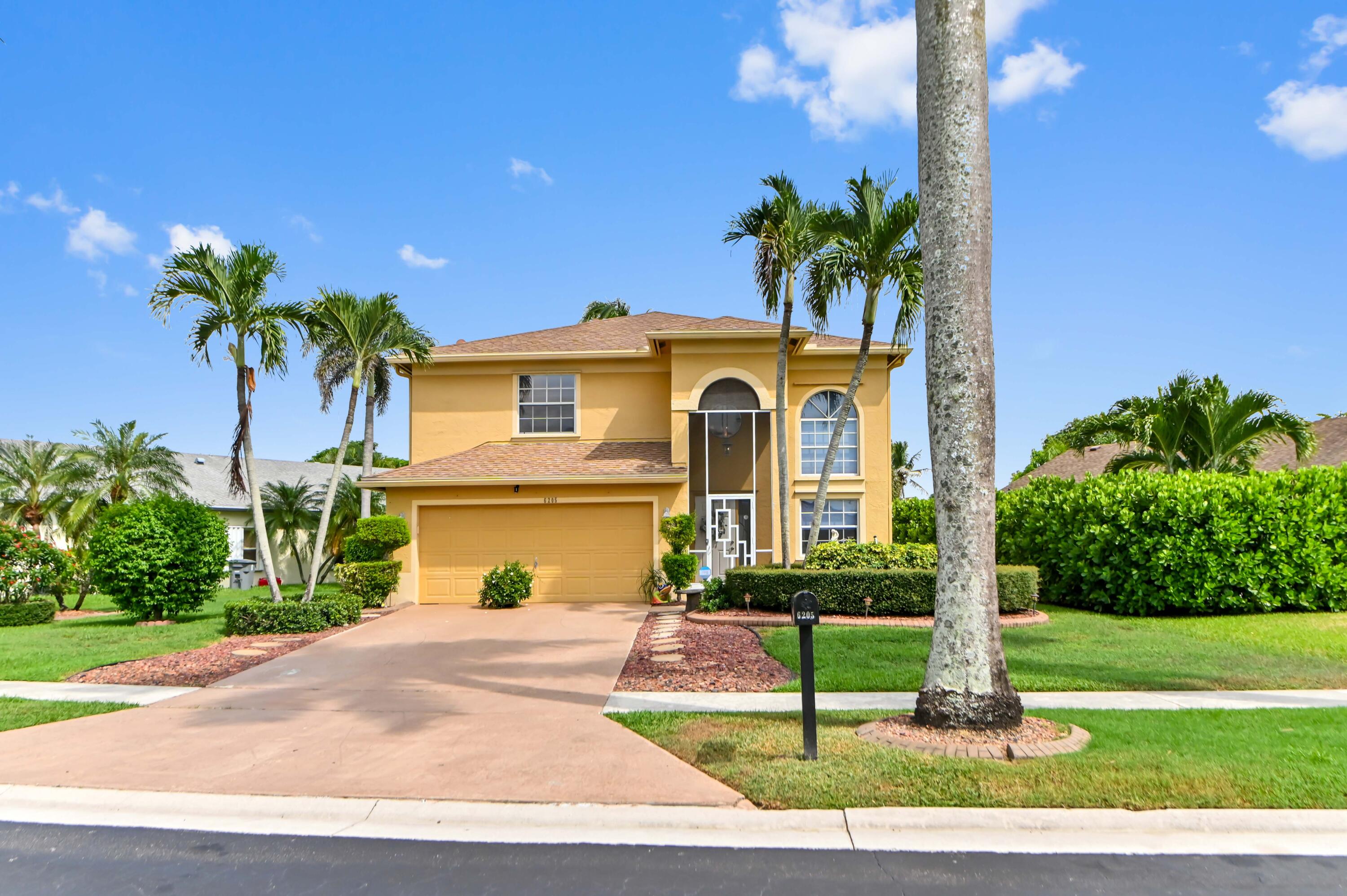 Foto de propiedad en 6205 Lansdowne Circle, Boynton Beach, FL 33472 Boynton Beach con MLS# 