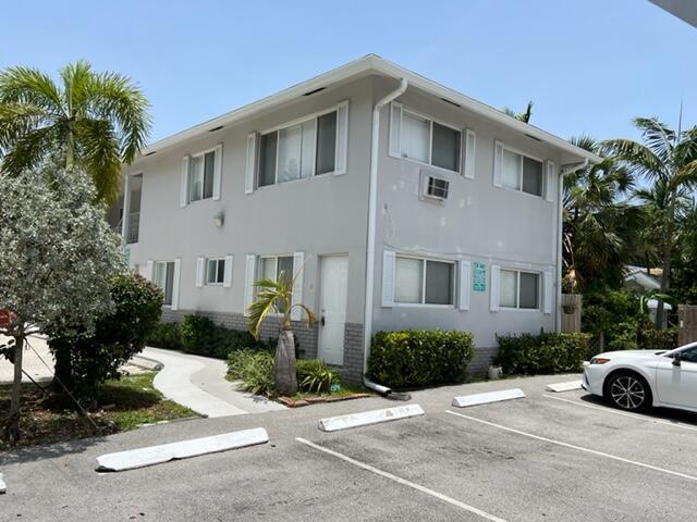 Foto de propiedad en 825 NE 6th Street 3, Fort Lauderdale, FL 33304 Fort Lauderdale con MLS# 
