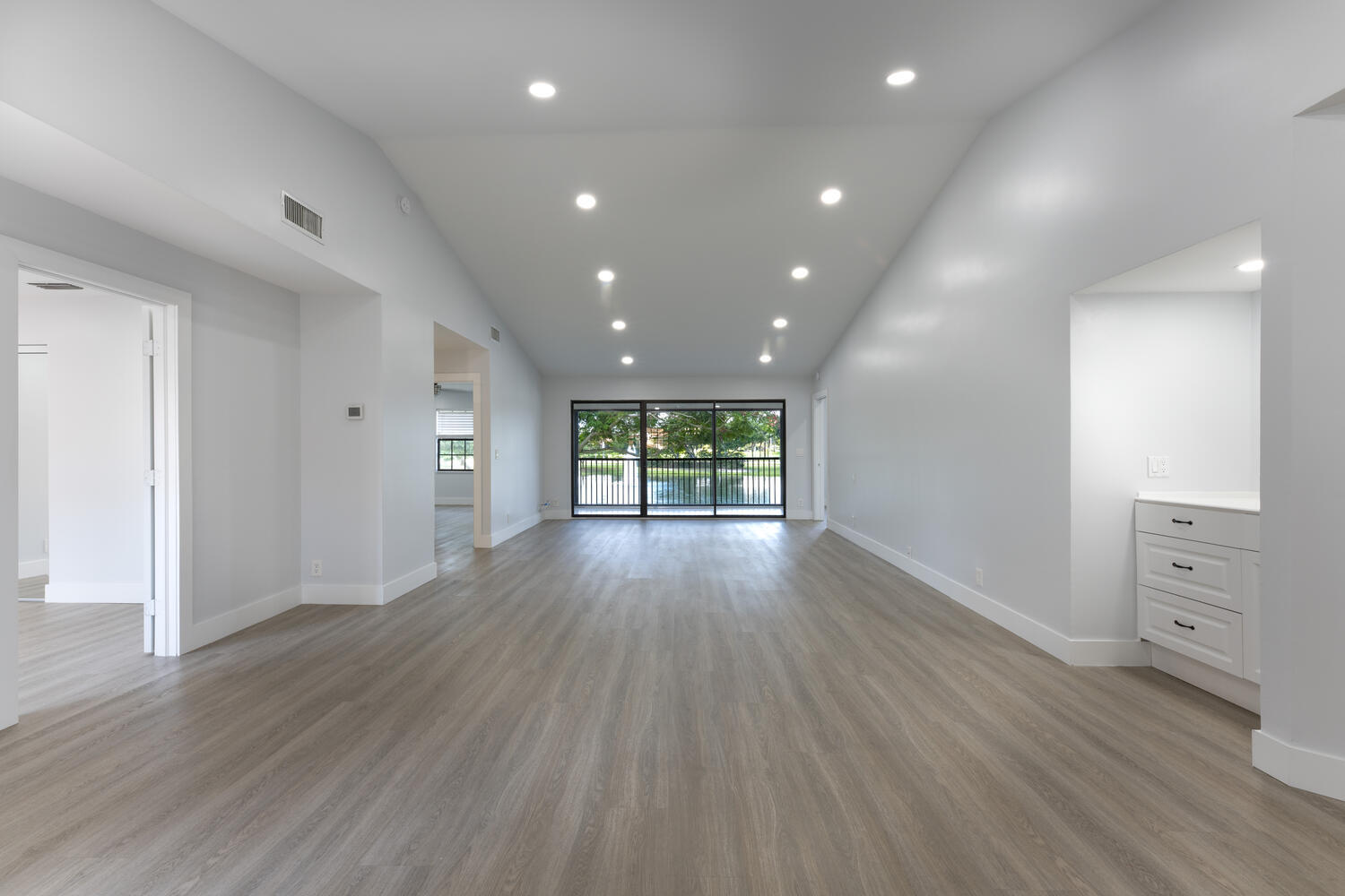 Foto de propiedad en 22791 Trelawny Terrace F, Boca Raton, FL 33433 Boca Raton con MLS# 