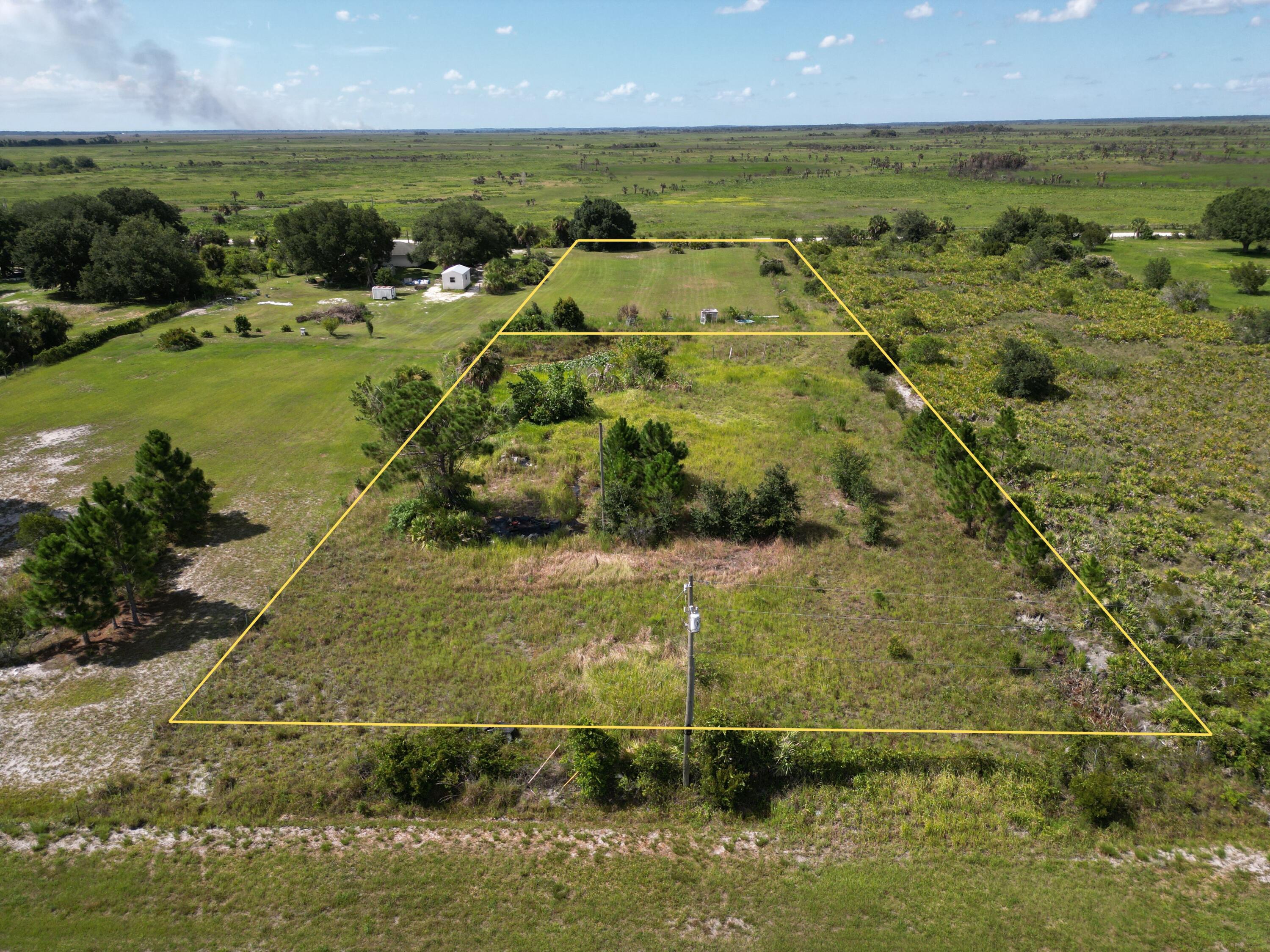 Foto de propiedad en 18239 NW 318TH Street, Okeechobee, FL 34972 Okeechobee con MLS# 