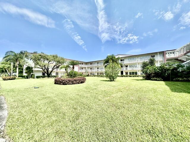 Foto de propiedad en 156 Fanshaw D, Boca Raton, FL 33434 Boca Raton con MLS# 