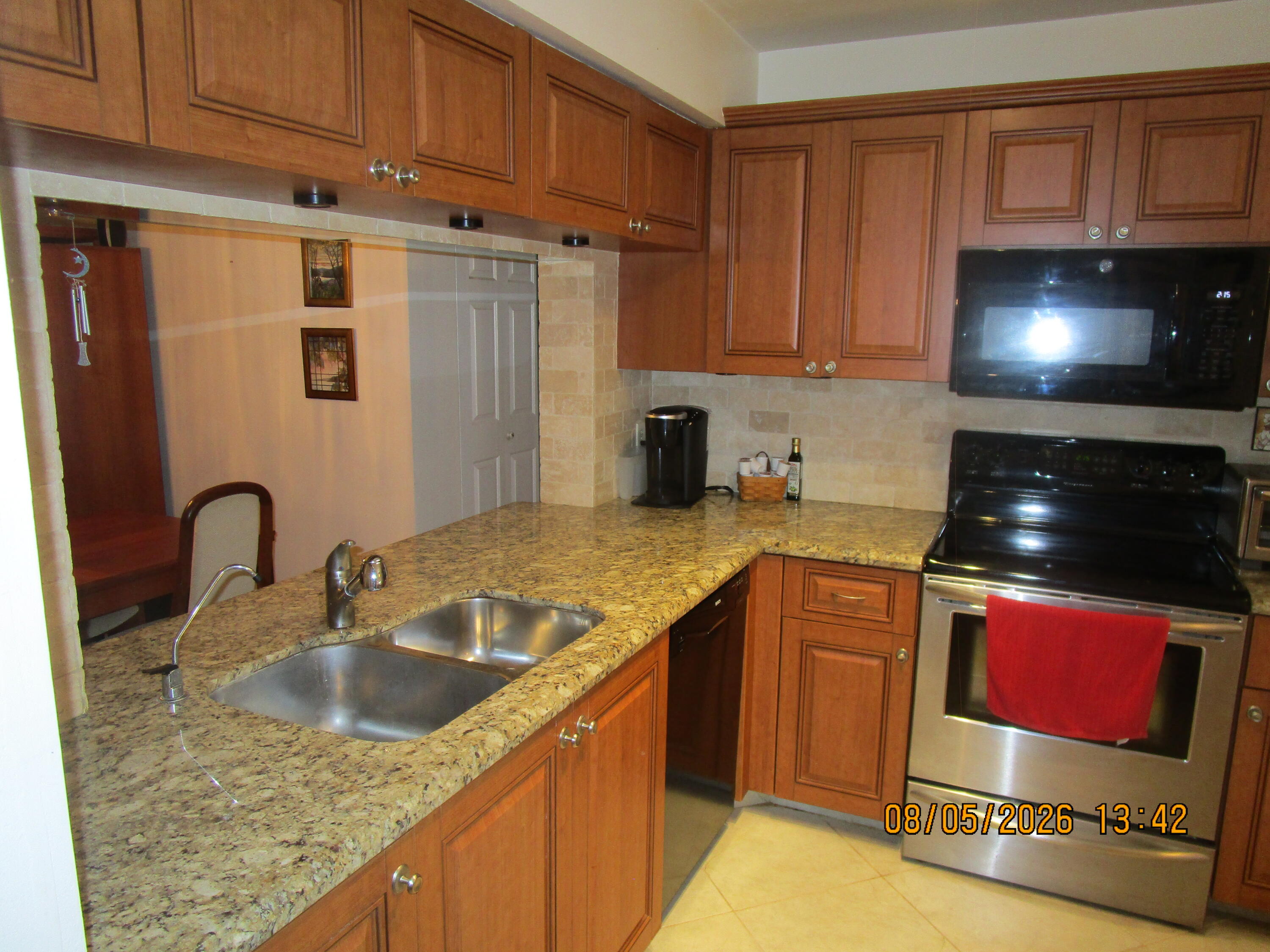 Foto de propiedad en 10422 NW 24TH Place 307, Sunrise, FL 33322 Sunrise con MLS# 