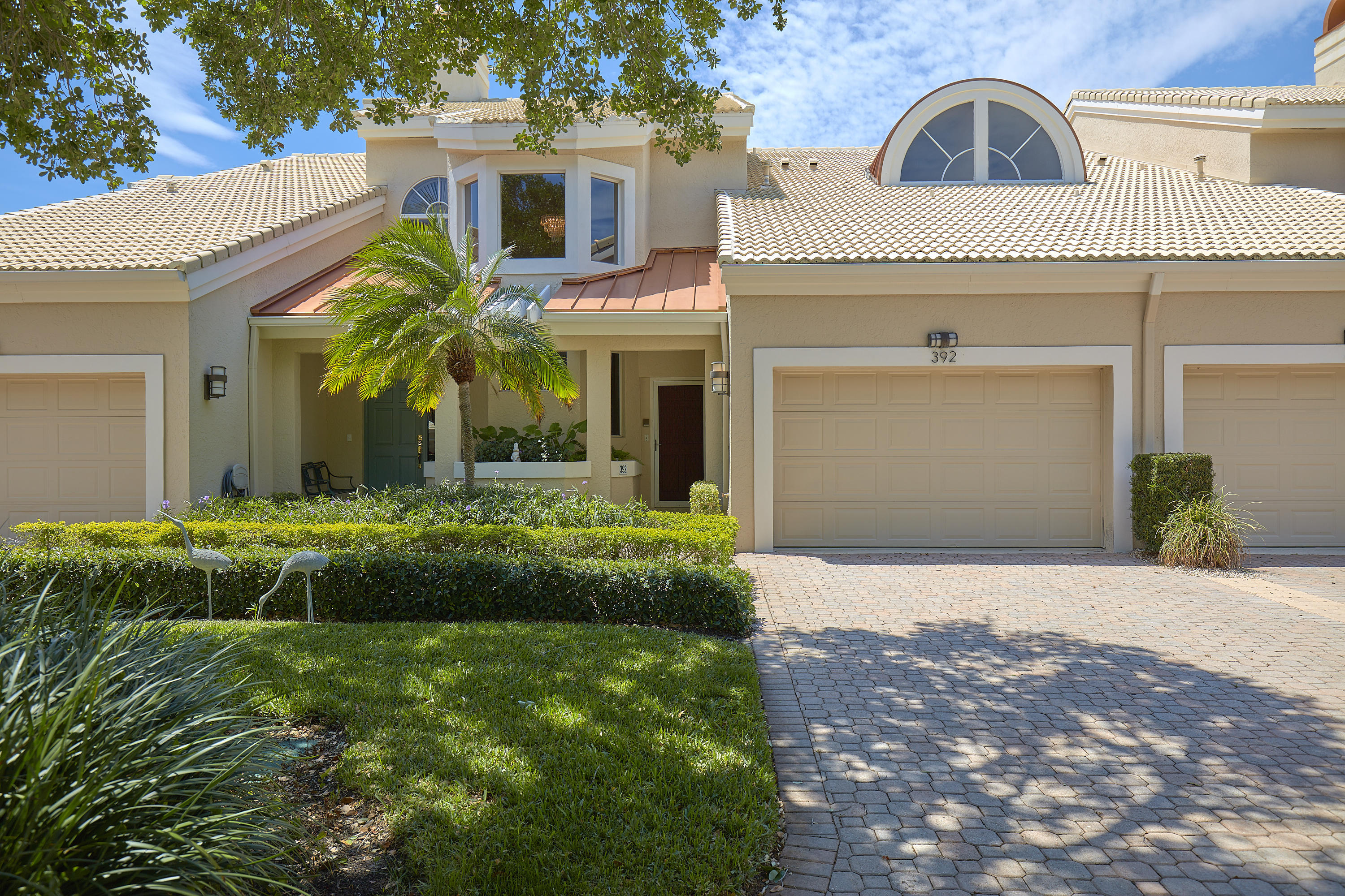 Foto de propiedad en 392 Spyglass Way, Jupiter, FL 33477 Jupiter con MLS# 
