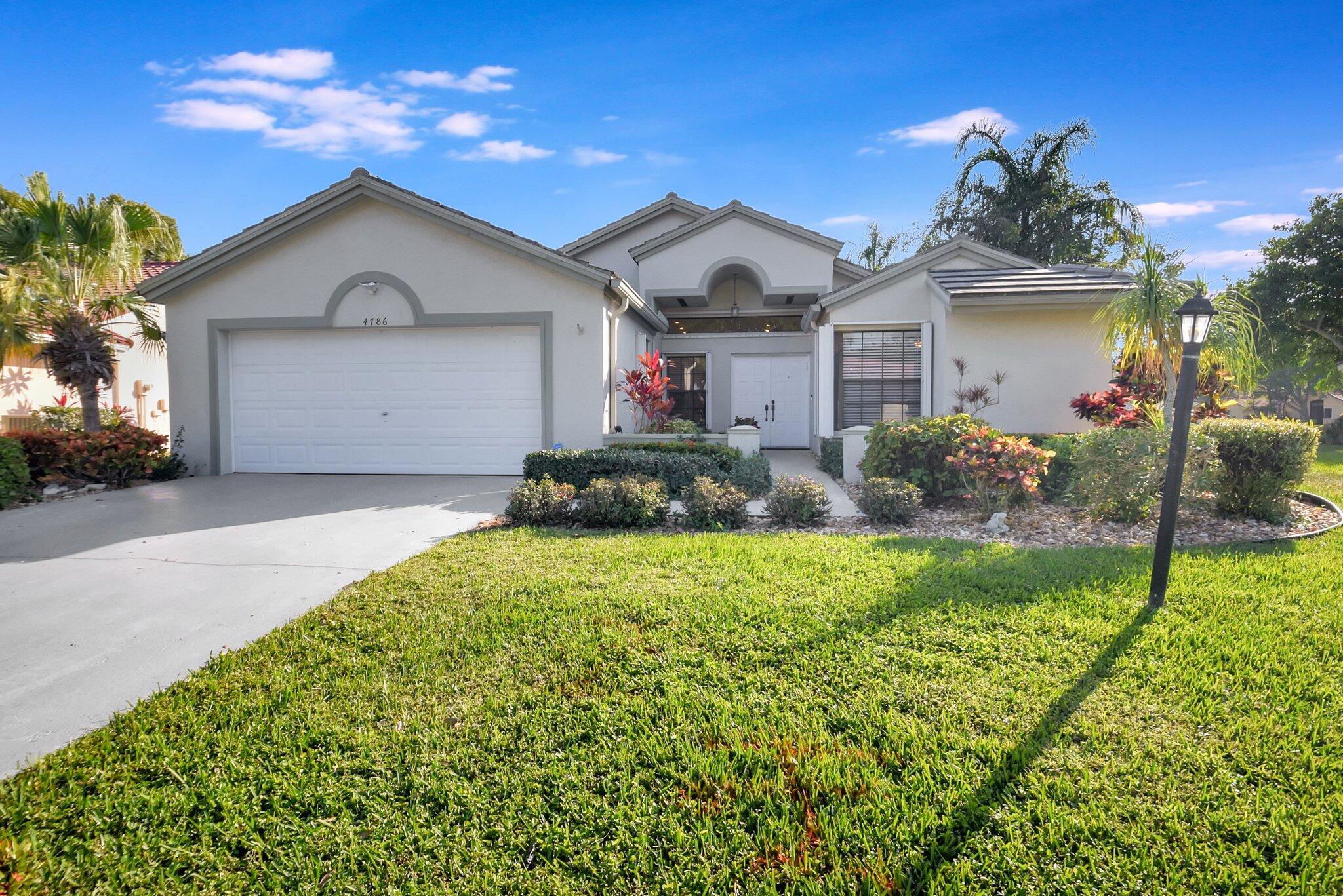 Foto de propiedad en 4786 Sextant Circle, Boynton Beach, FL 33436 Boynton Beach con MLS# 