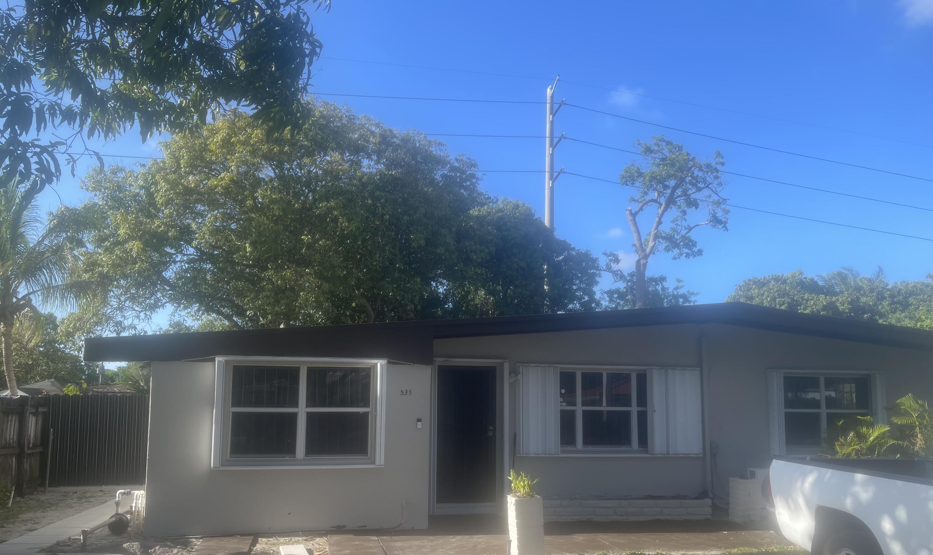En Renta 535 NW 127TH Street, North Miami, FL 33168, North Miami, FL 33168