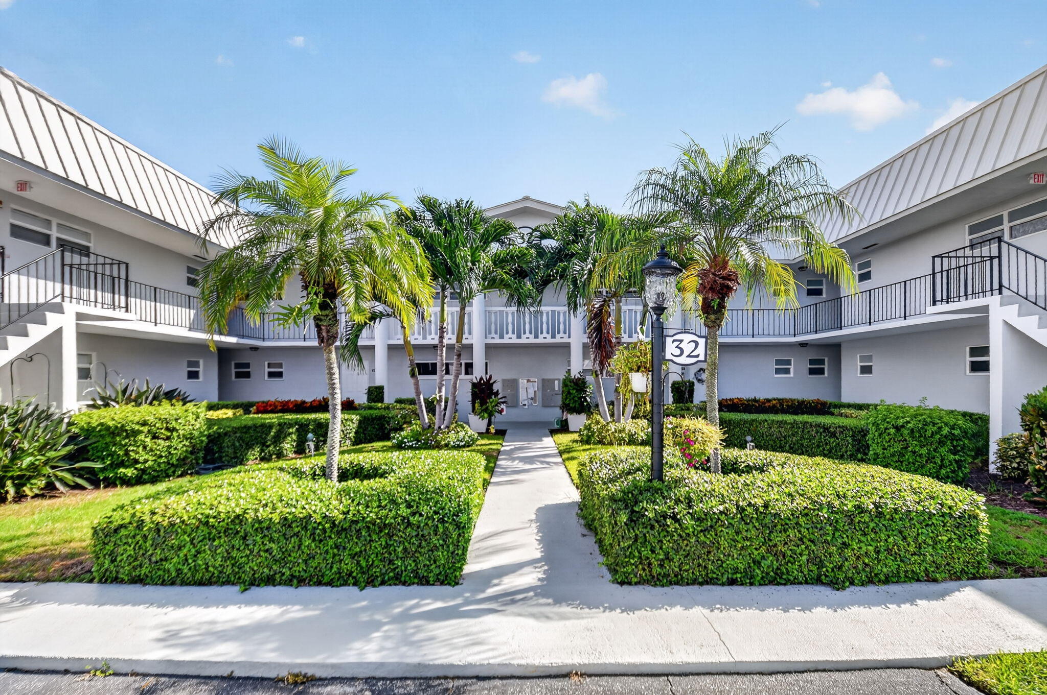 En Venta 32 COLONIAL CLUB Drive 102, Boynton Beach, FL 33435, Boynton Beach, FL 33435