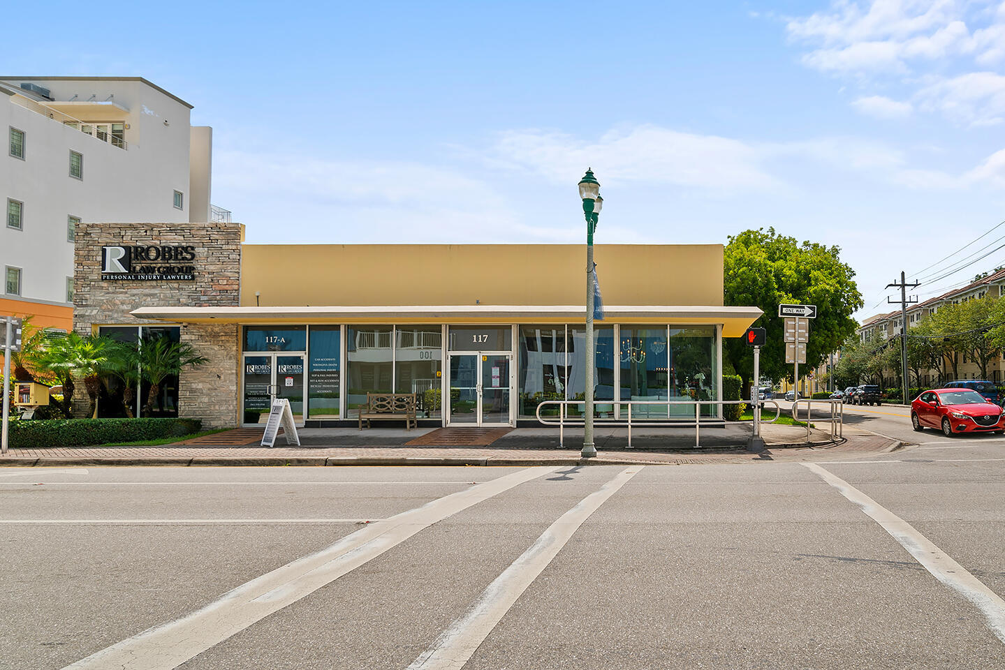 Foto de propiedad en 117 NE 5th Avenue, Delray Beach, FL 33483 Delray Beach con MLS# 