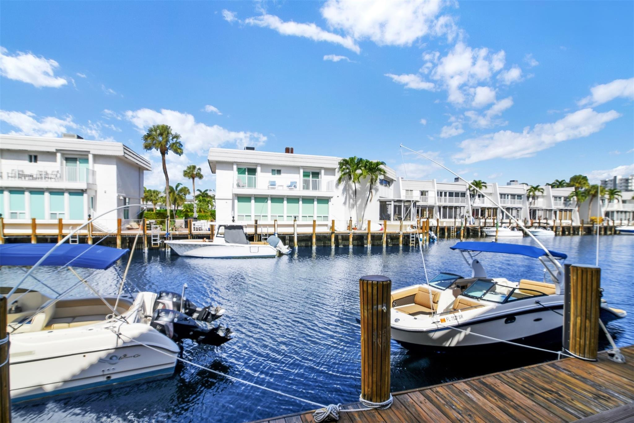 Foto de propiedad en 1035 Boca Cove Lane, Highland Beach, FL 33487 Highland Beach con MLS# 