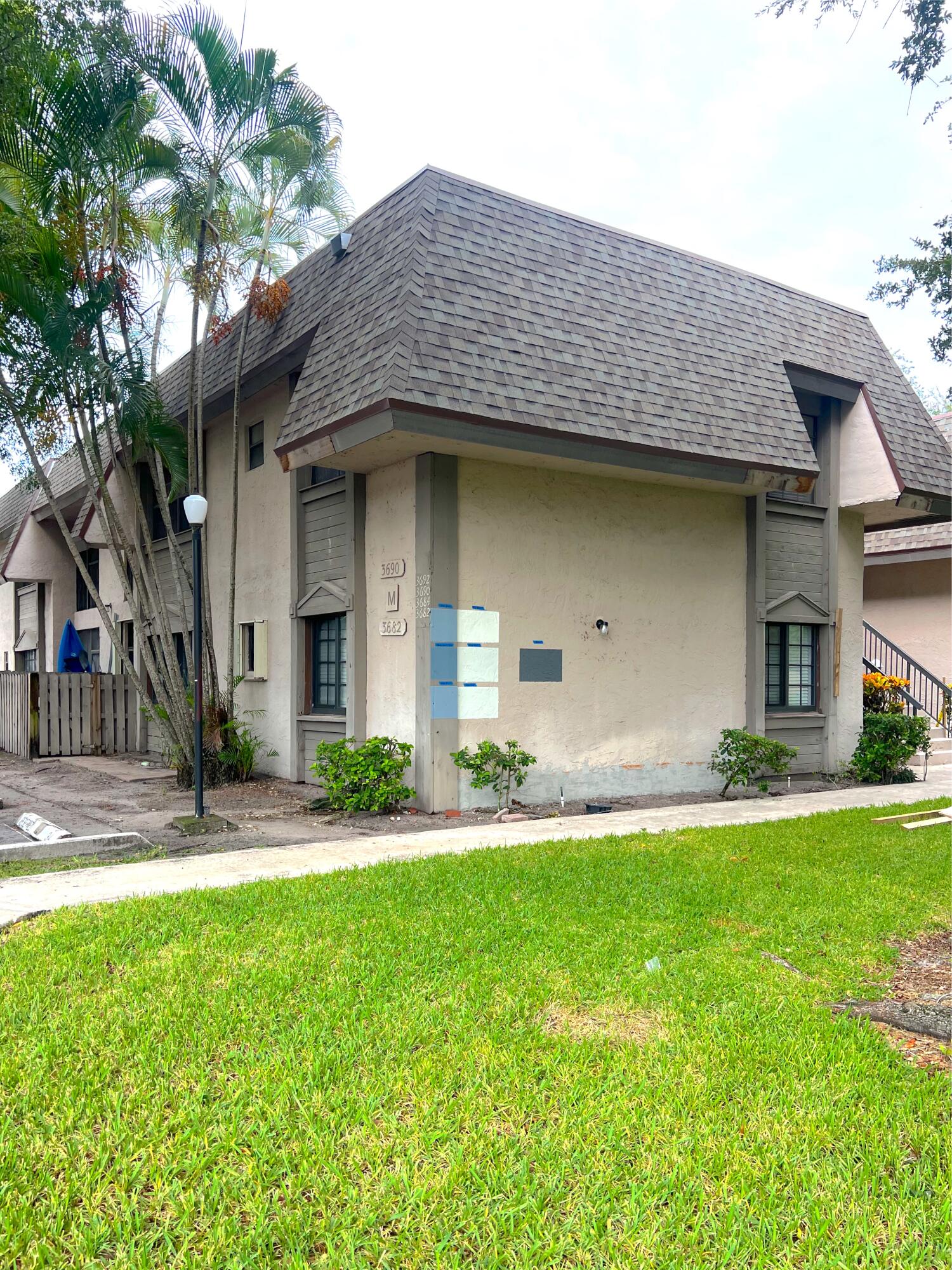 Foto de propiedad en 3692 NW 95TH Terrace 7M, Sunrise, FL 33351 Sunrise con MLS# 