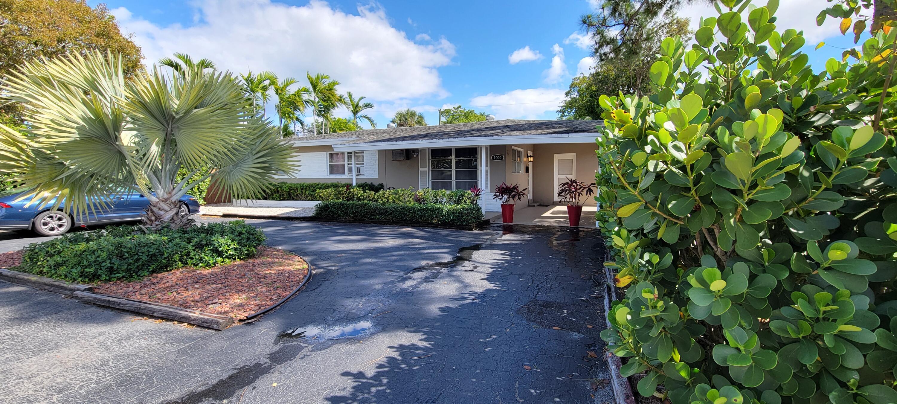 Foto de propiedad en 1000 NE 17TH Court, Fort Lauderdale, FL 33305 Fort Lauderdale con MLS# 