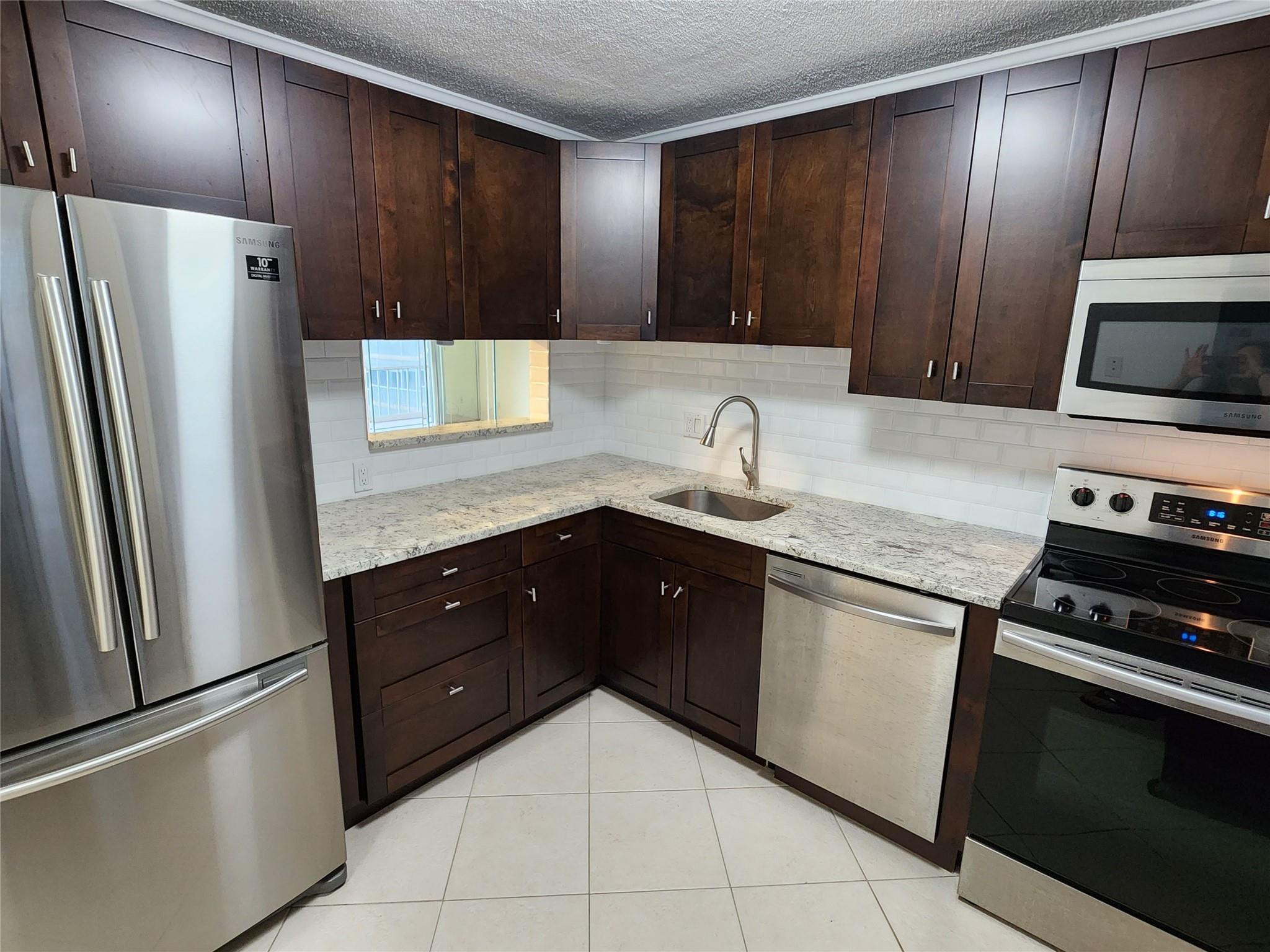 Foto de propiedad en 4700 WASHINGTON Street 308, Hollywood, FL 33021 Hollywood con MLS# 