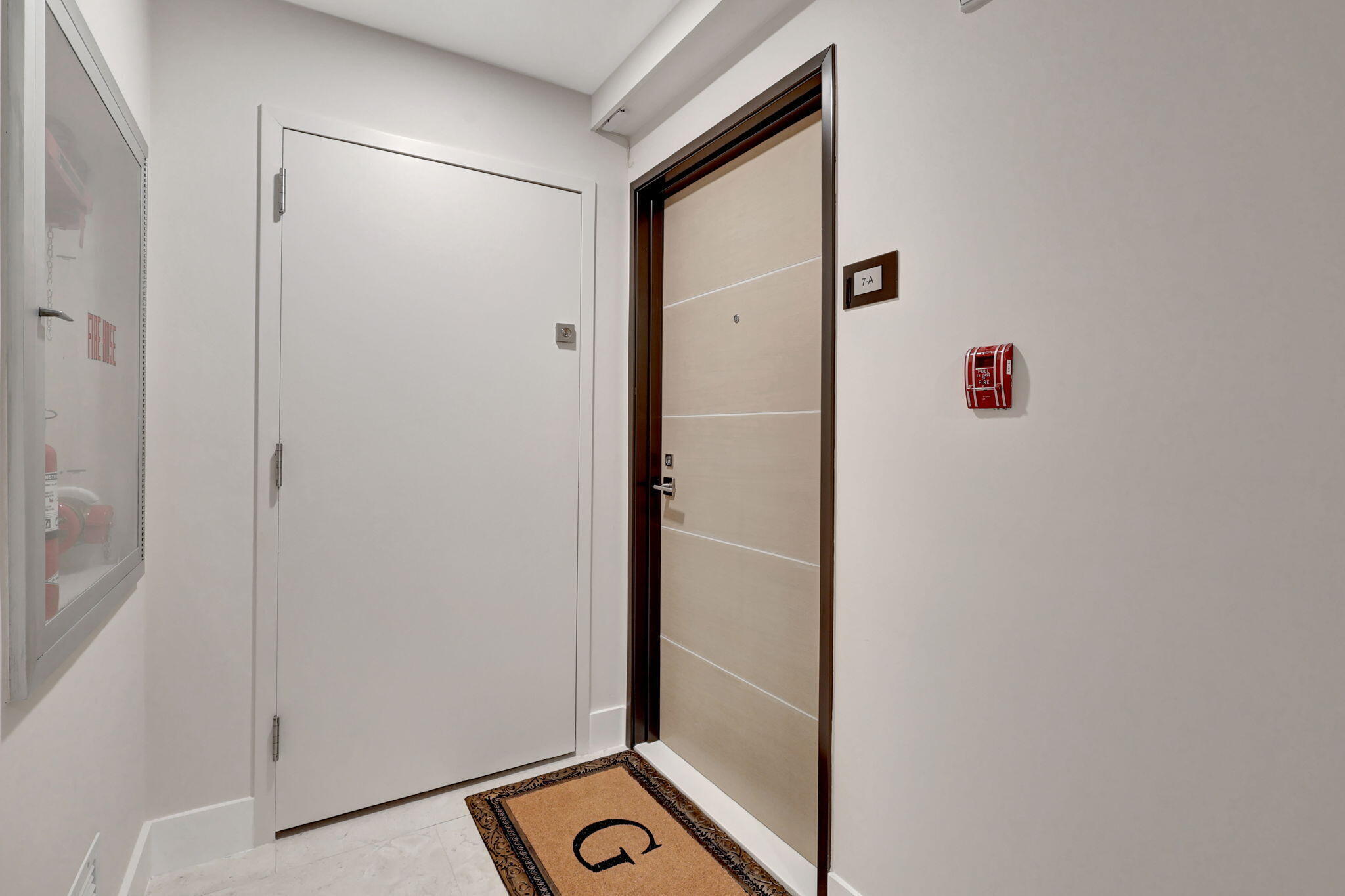 Foto de propiedad en 5460 N Ocean Drive 7-A, Singer Island, FL 33404 Singer Island con MLS# 