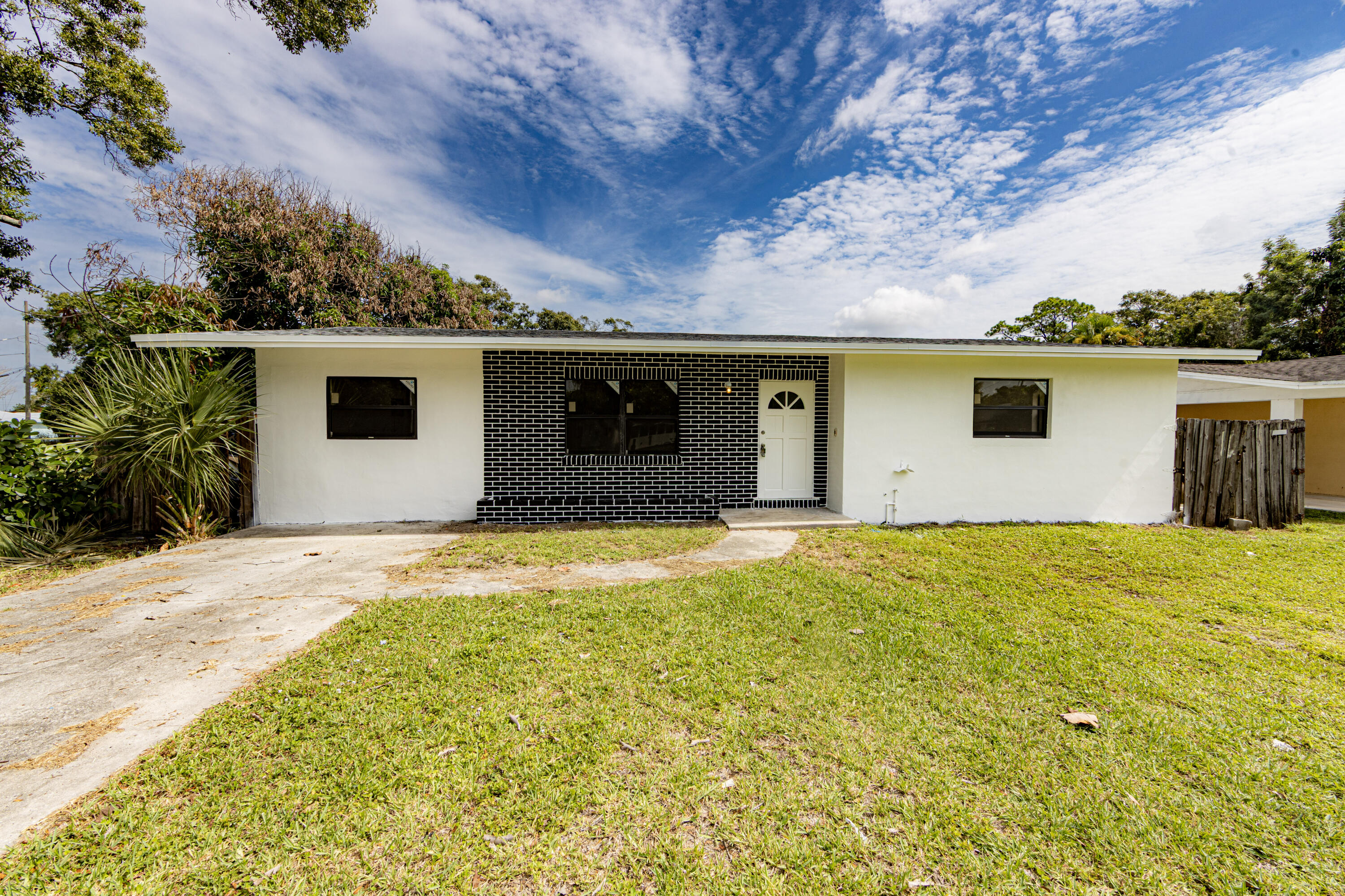 En Venta 2308 GEORGIA Avenue, Fort Pierce, FL 34950, Fort Pierce, FL 34950
