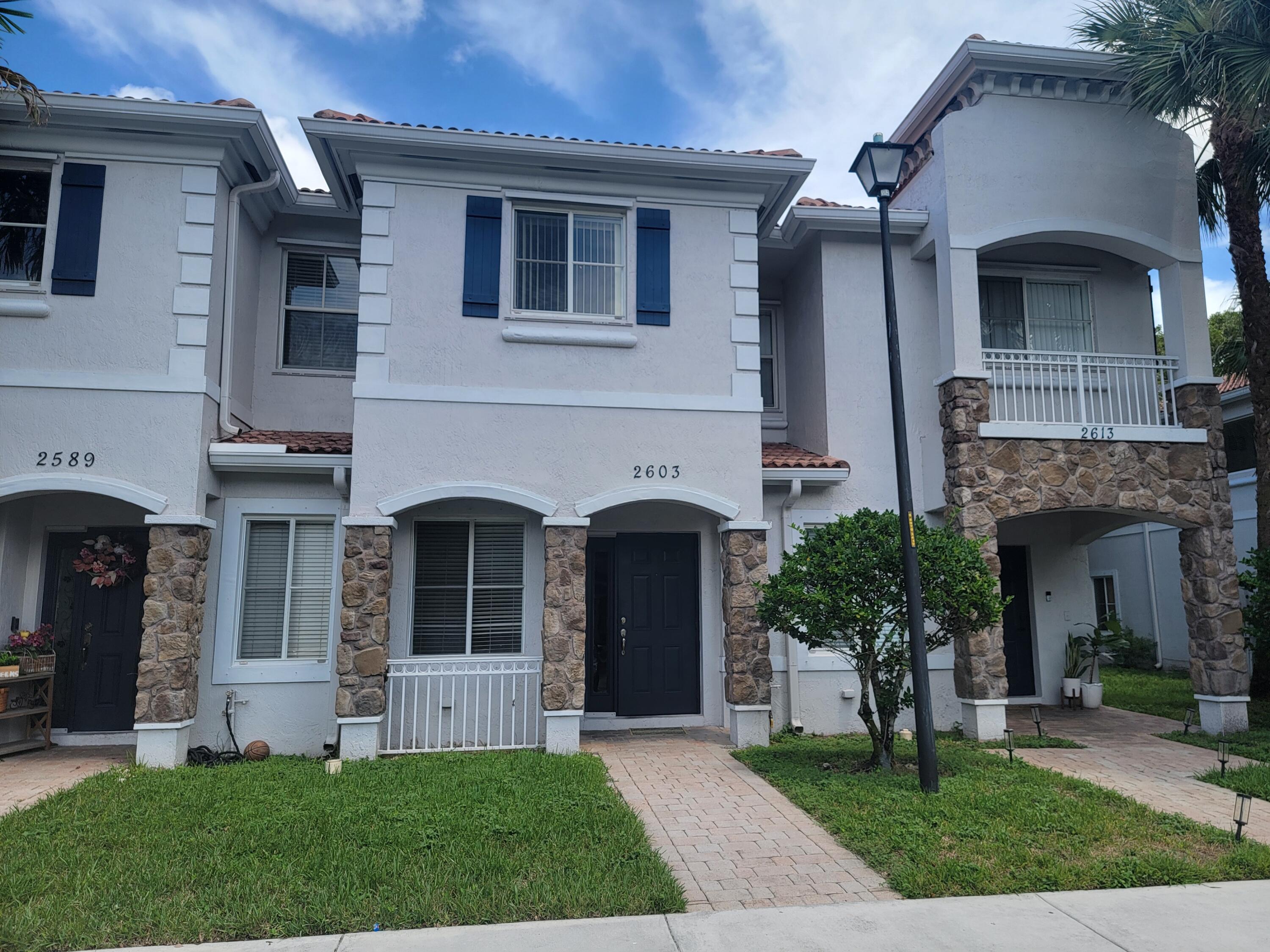 Foto de propiedad en 2603 SW 82ND Avenue 106, Miramar, FL 33025 Miramar con MLS# 