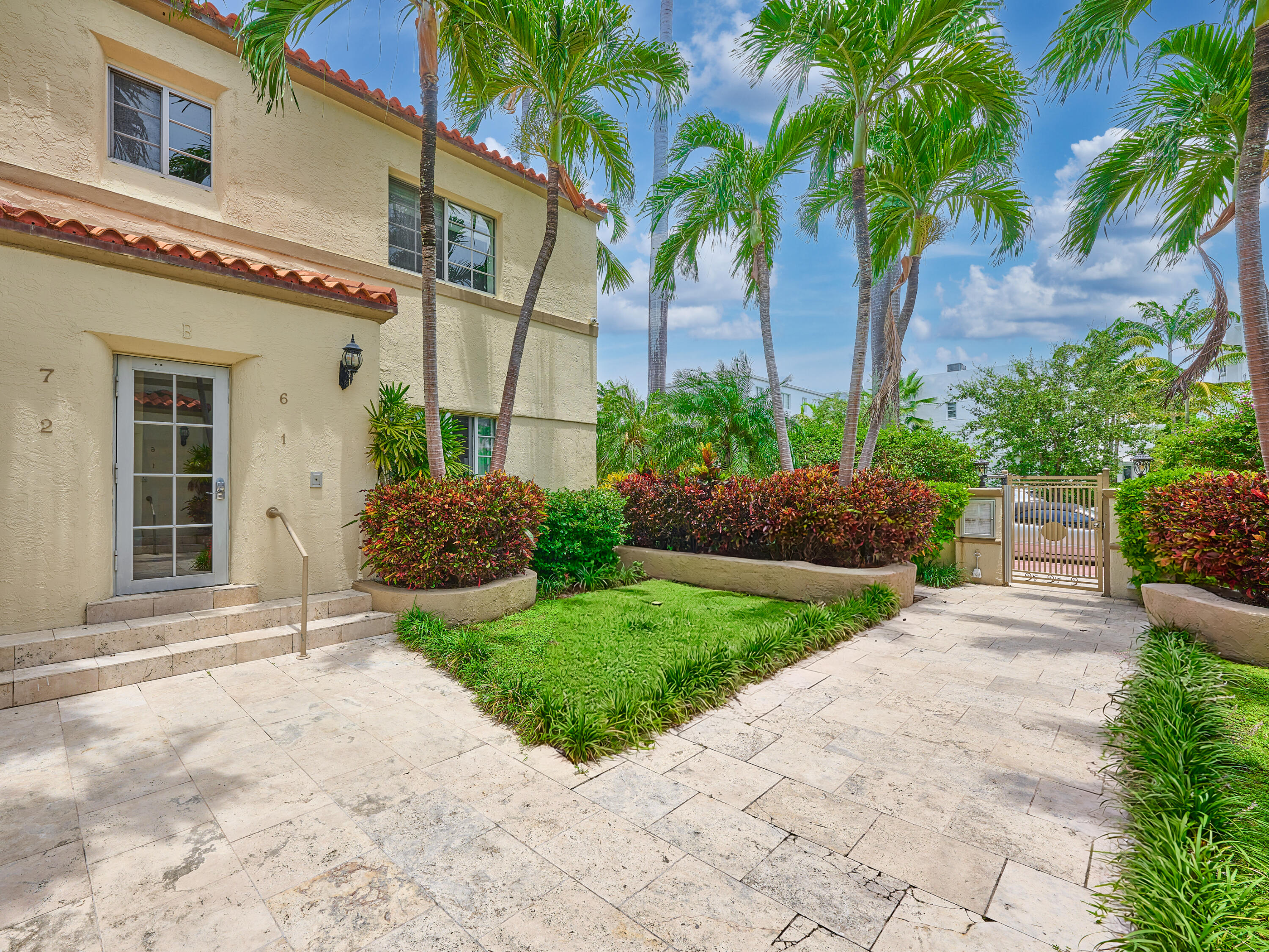 Foto de propiedad en 1508 PENNSYLVANIA Avenue 1B, Miami Beach, FL 33139 Miami Beach con MLS# 