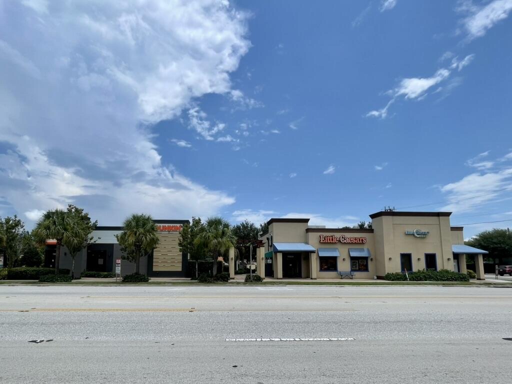 Foto de propiedad en 15935 SW Warfield Boulevard, Indiantown, FL 34956 Indiantown con MLS# 