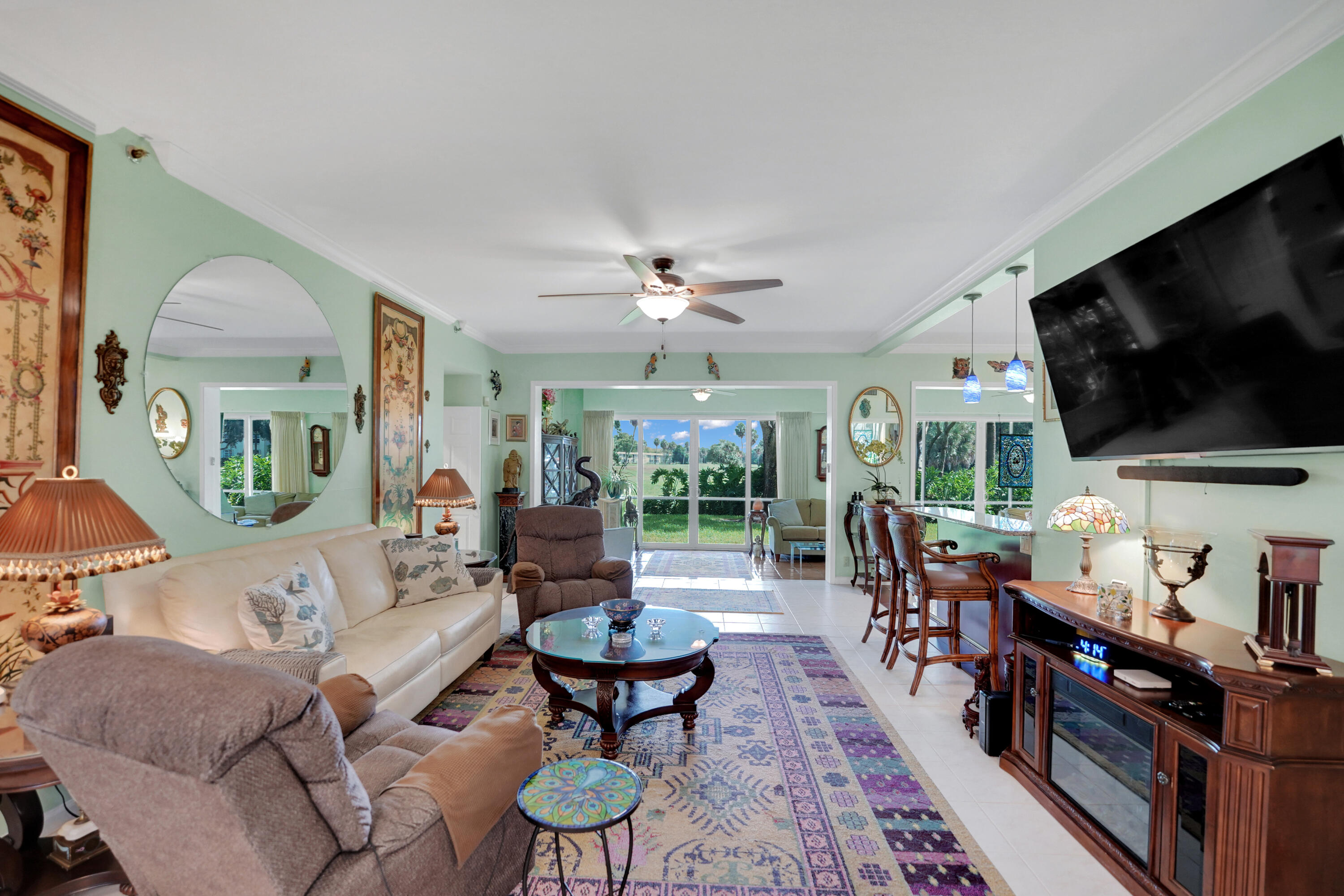 En Venta 4114 W Palm Aire Drive 141B, Pompano Beach, FL 33069, Pompano Beach, FL 33069
