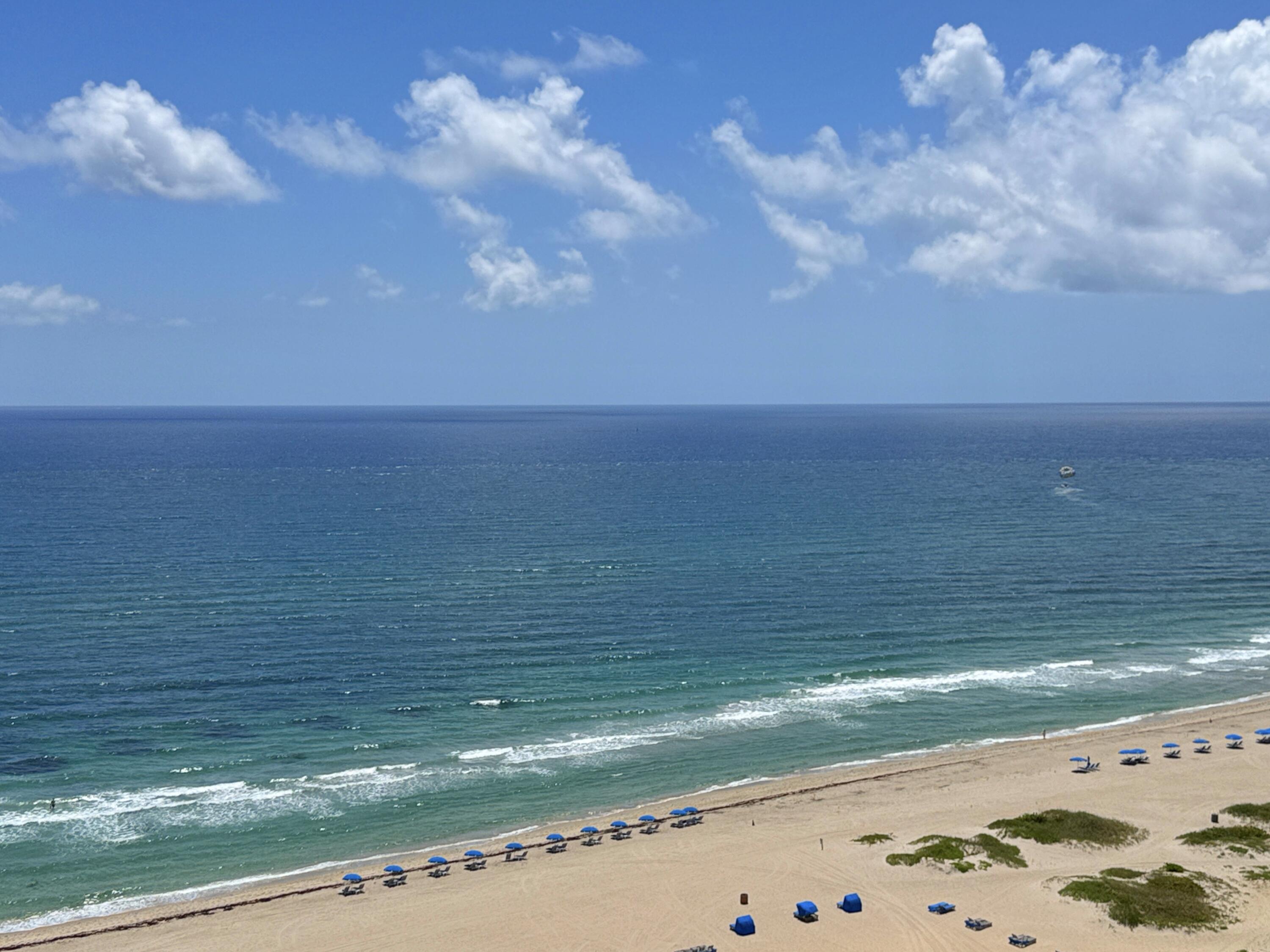Foto de propiedad en 3000 N Ocean Drive 20-G, Singer Island, FL 33404 Singer Island con MLS# 