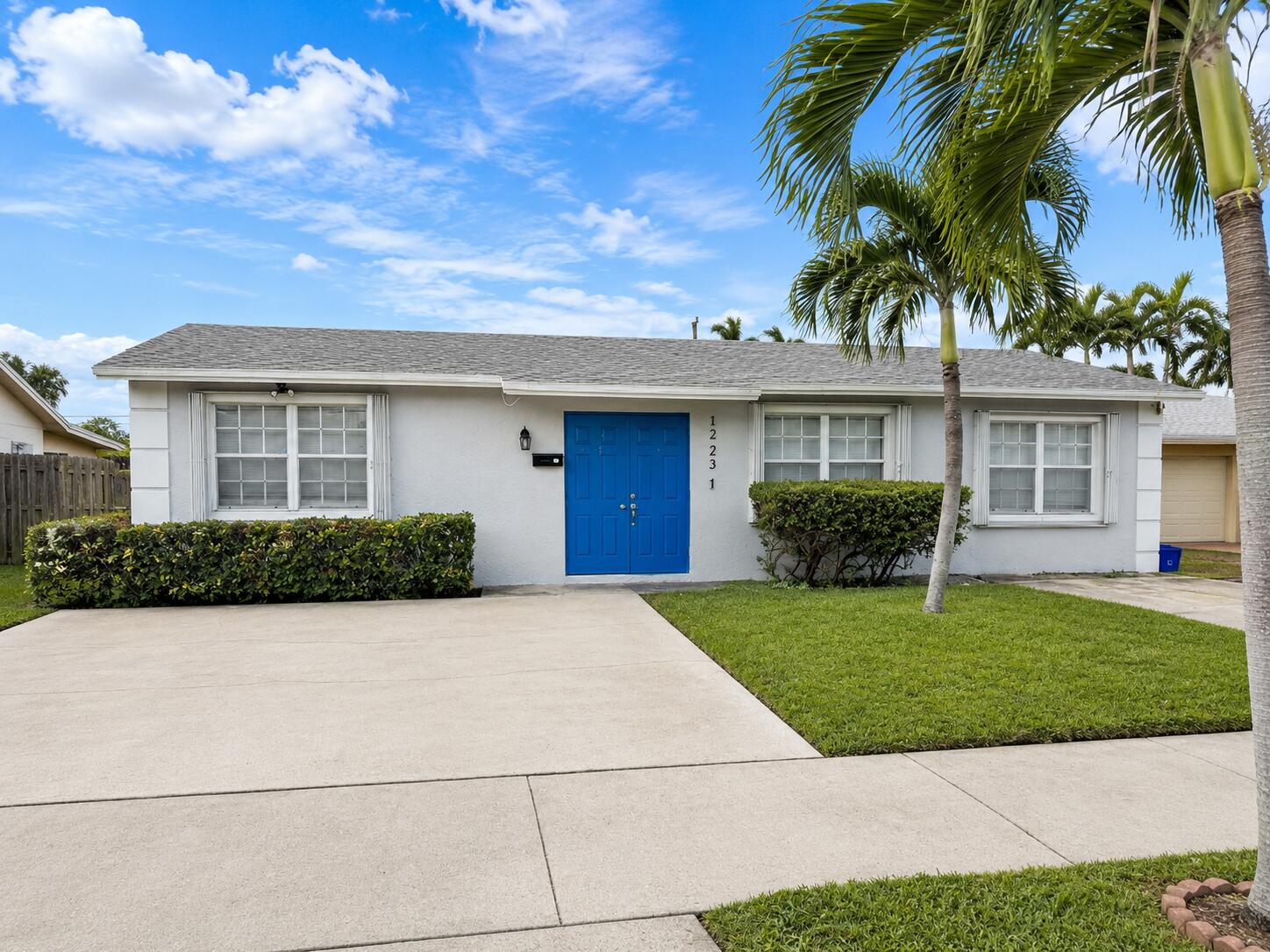 Foto de propiedad en 1223 W 27th Street, Riviera Beach, FL 33404 Riviera Beach con MLS# 