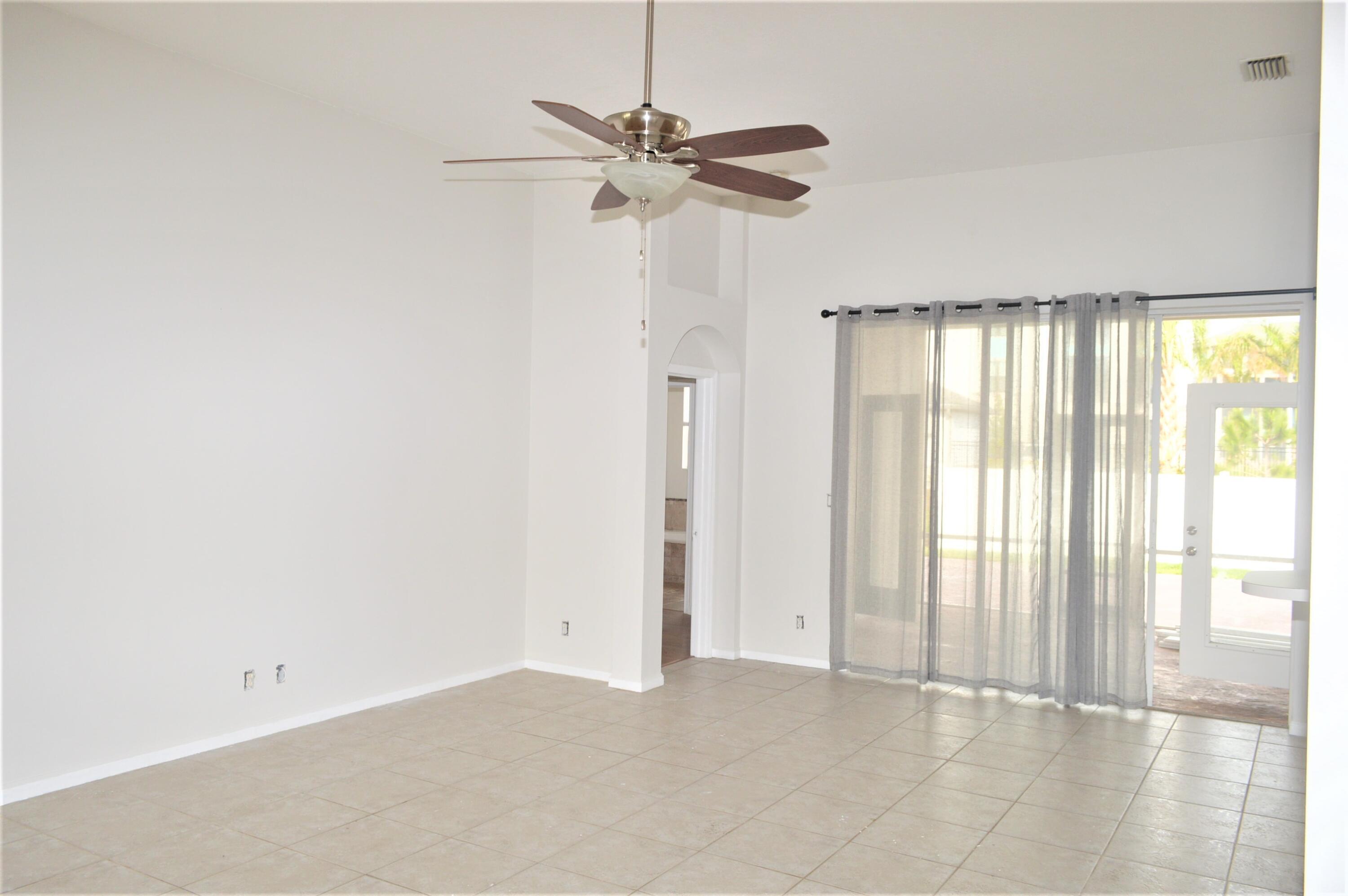 En Renta 880 NW WATERLILY Place, Jensen Beach, FL 34957, Jensen Beach, FL 34957
