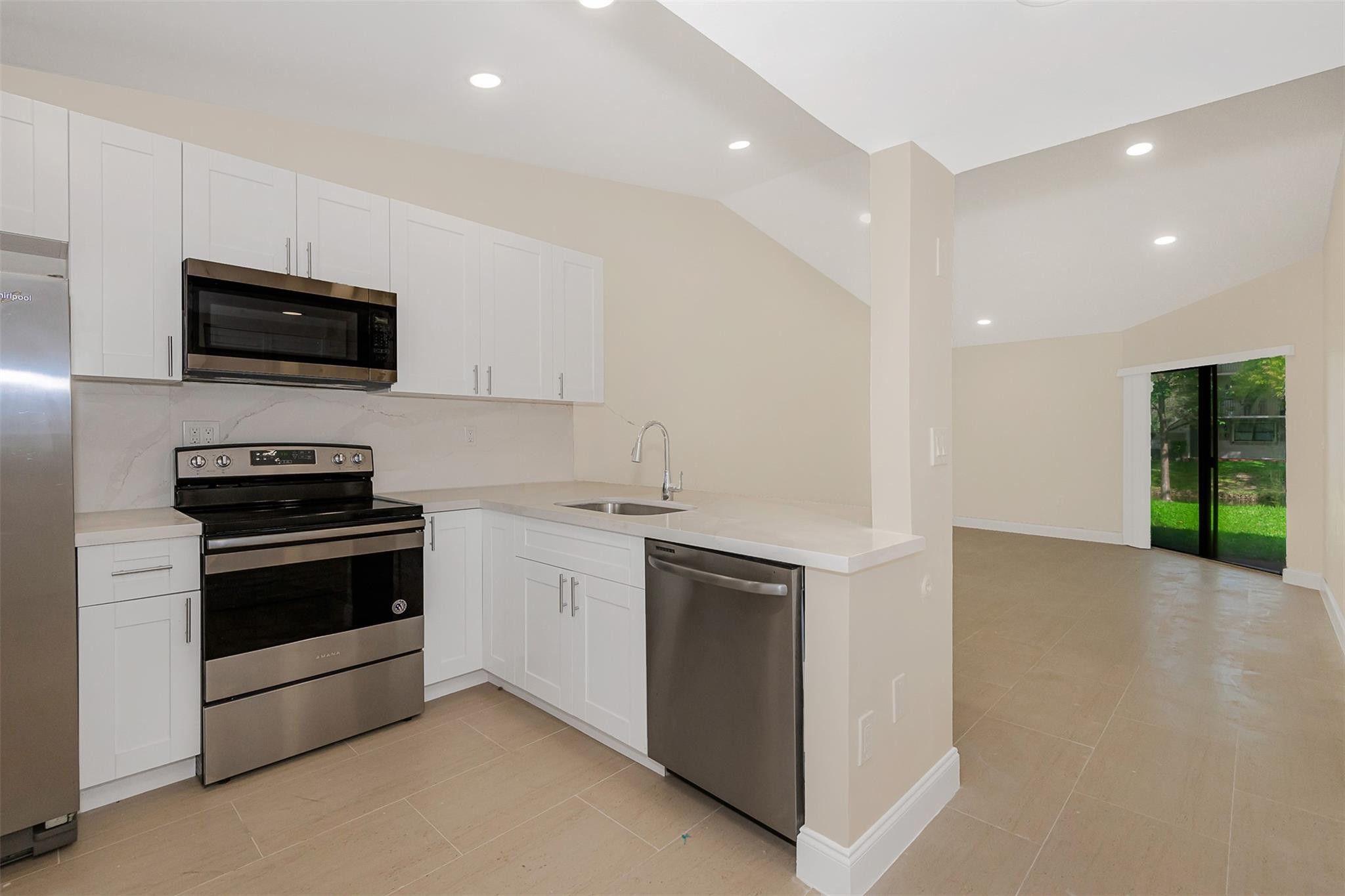 Foto de propiedad en 9951 Nob Hill Place 9951, Sunrise, FL 33351 Sunrise con MLS# 