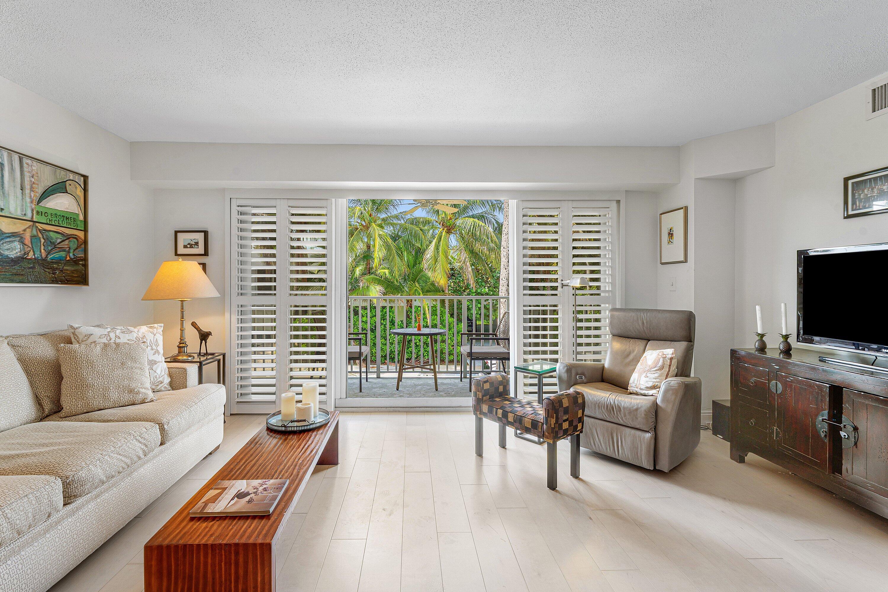 En Venta 223 Atlantic Avenue 2B, Palm Beach, FL 33480, Palm Beach, FL 33480