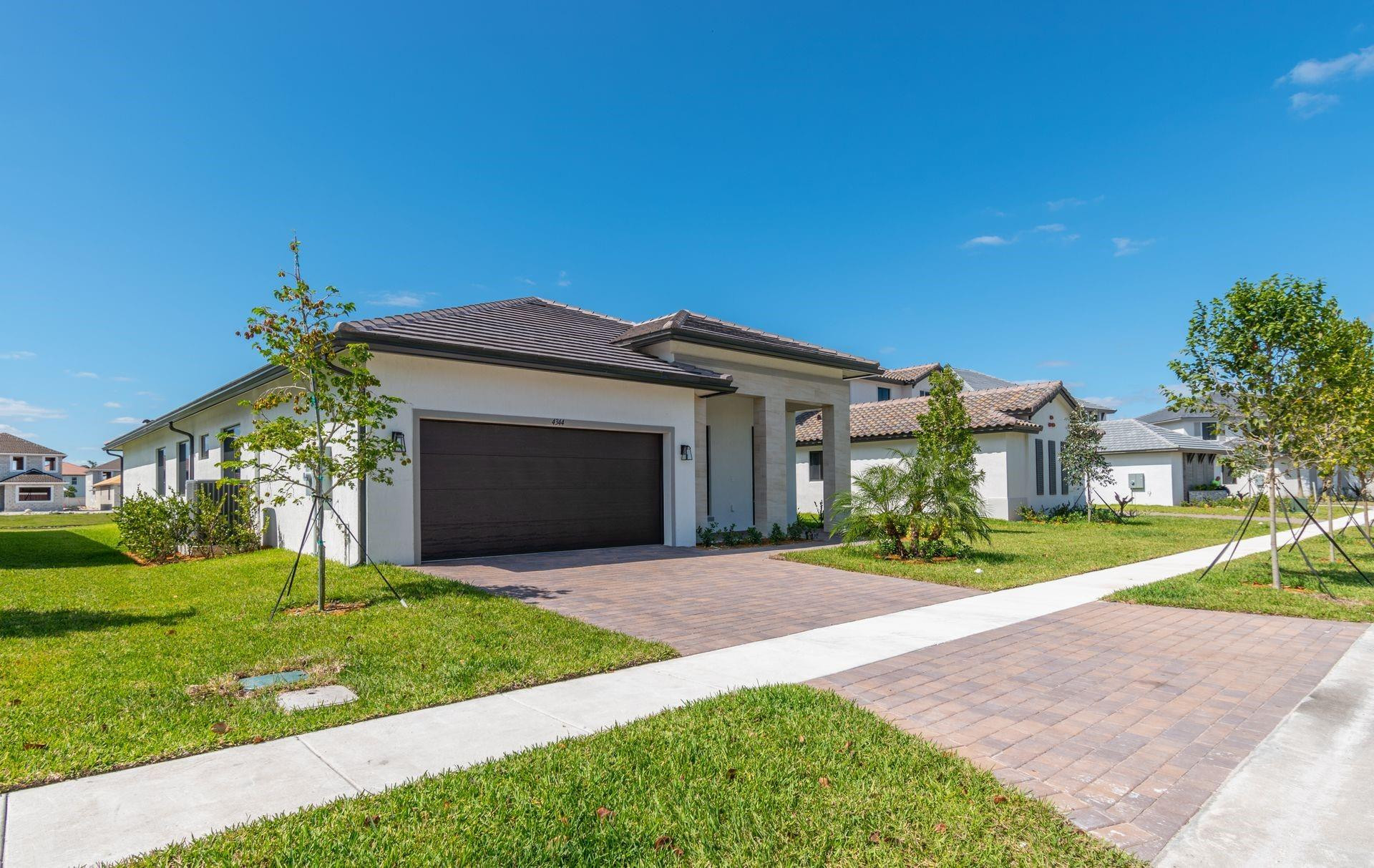 Foto de propiedad en 4380 SW 177th Avenue, Miramar, FL 33029 Miramar con MLS# 