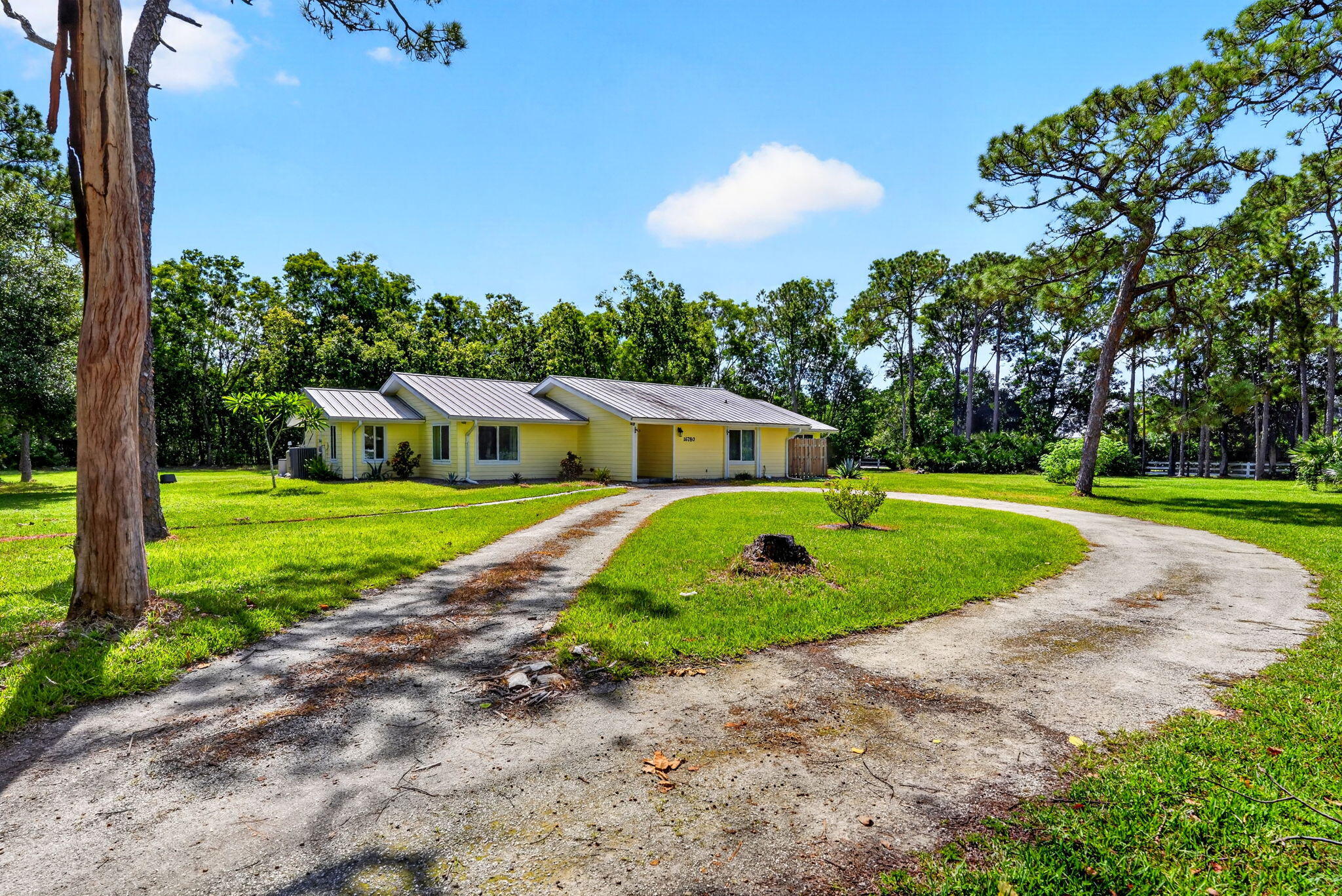 Foto de propiedad en 16780 HAYNIE Lane, Jupiter, FL 33478 Jupiter con MLS# 