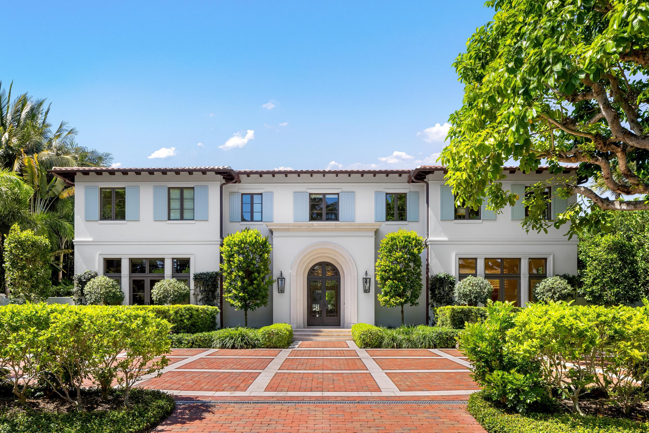 Foto de propiedad en 220 Jungle Road, Palm Beach, FL 33480 Palm Beach con MLS# 