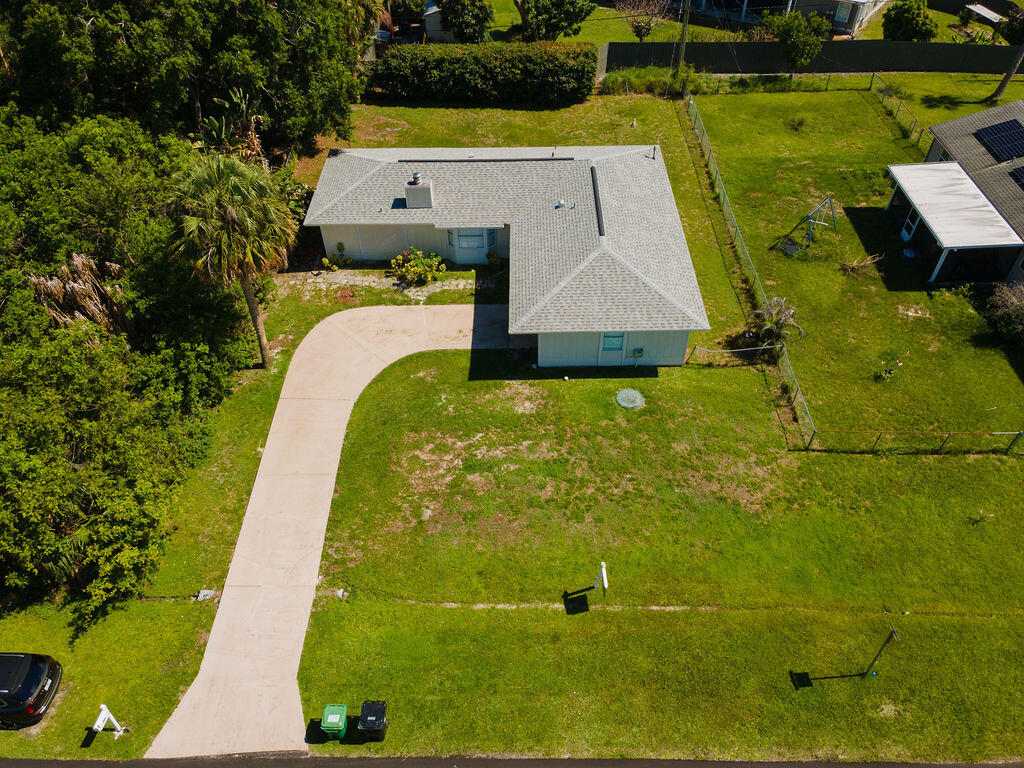 Alquilada 1242 SW PARMA Avenue, Port St. Lucie, FL 34953, Port St. Lucie, FL 34953