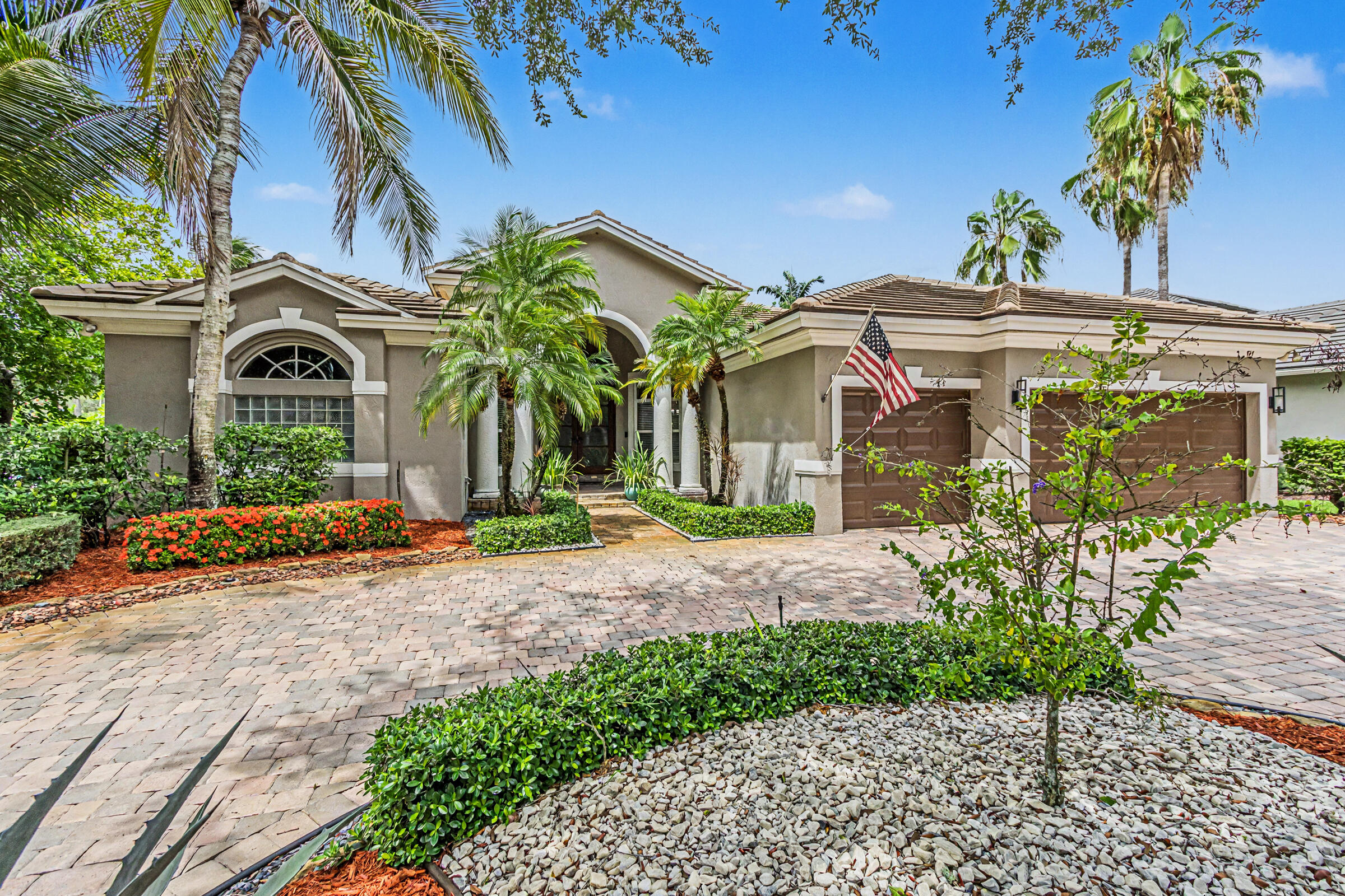 Foto de propiedad en 6493 NW 105th Terrace, Parkland, FL 33076 Parkland con MLS# 