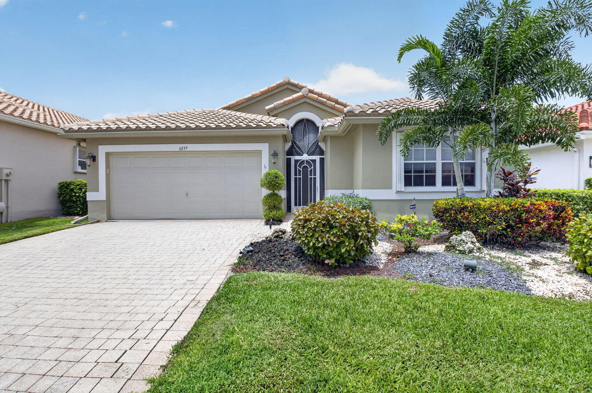 Foto de propiedad en 6839 Lismore Avenue, Boynton Beach, FL 33437 Boynton Beach con MLS# 