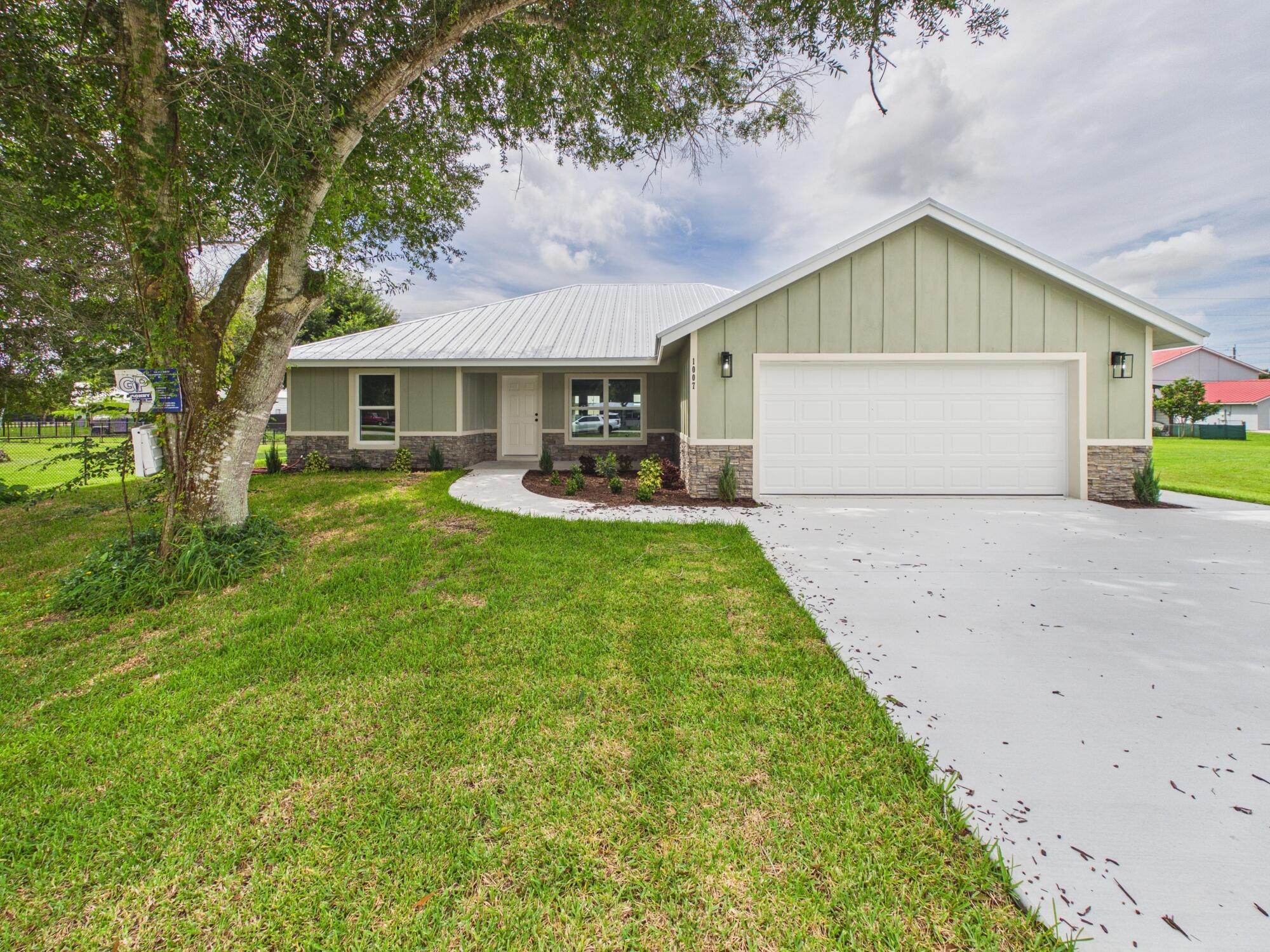 En Venta 1007 SW 5TH Street, Okeechobee, FL 34974, Okeechobee, FL 34974