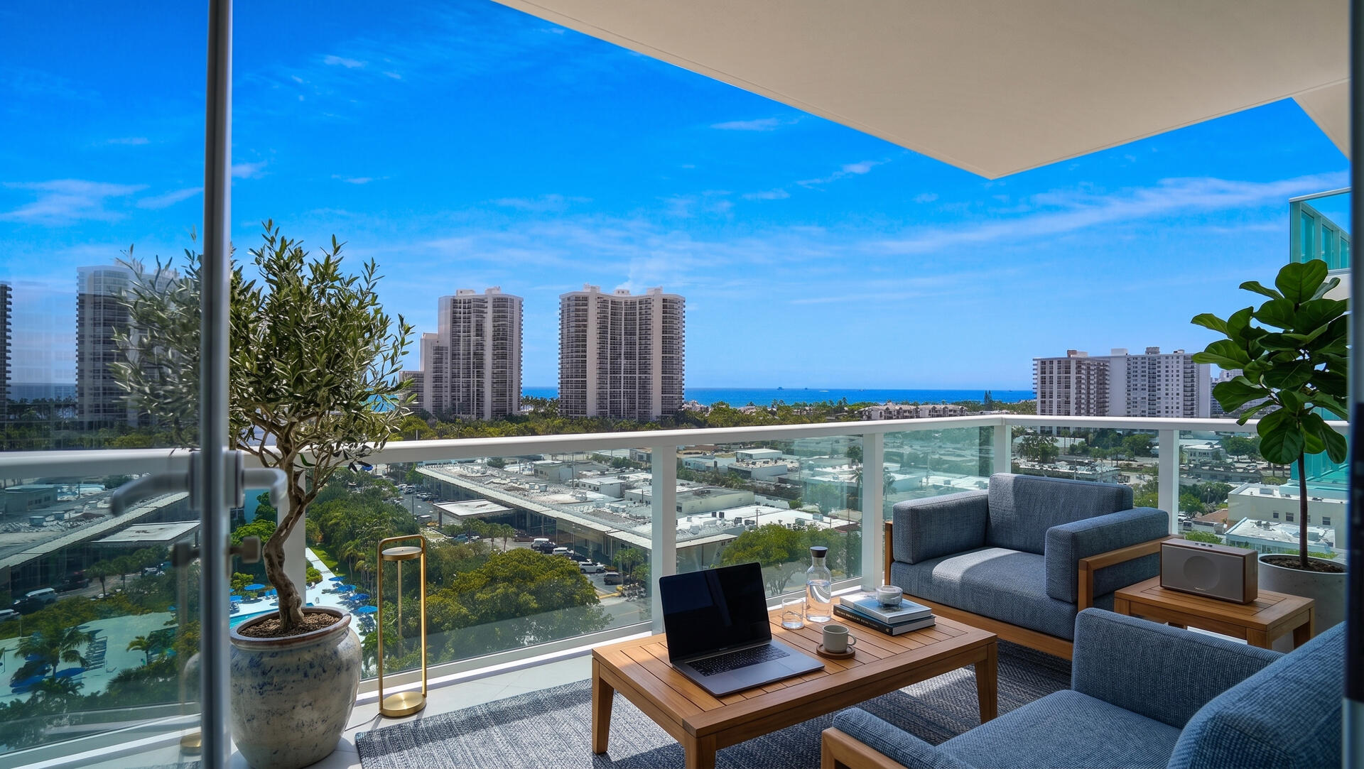 Foto de propiedad en 3233 NE 34th Street 1214, Fort Lauderdale, FL 33308 Fort Lauderdale con MLS# 