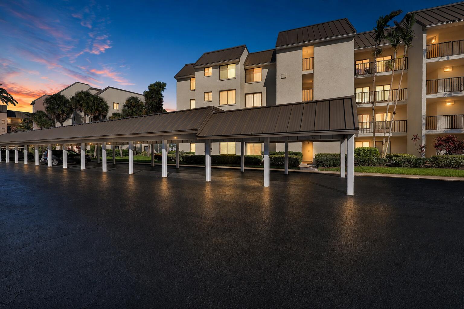 Foto de propiedad en 2400 S Ocean Drive 2215, Fort Pierce, FL 34949 Fort Pierce con MLS# 