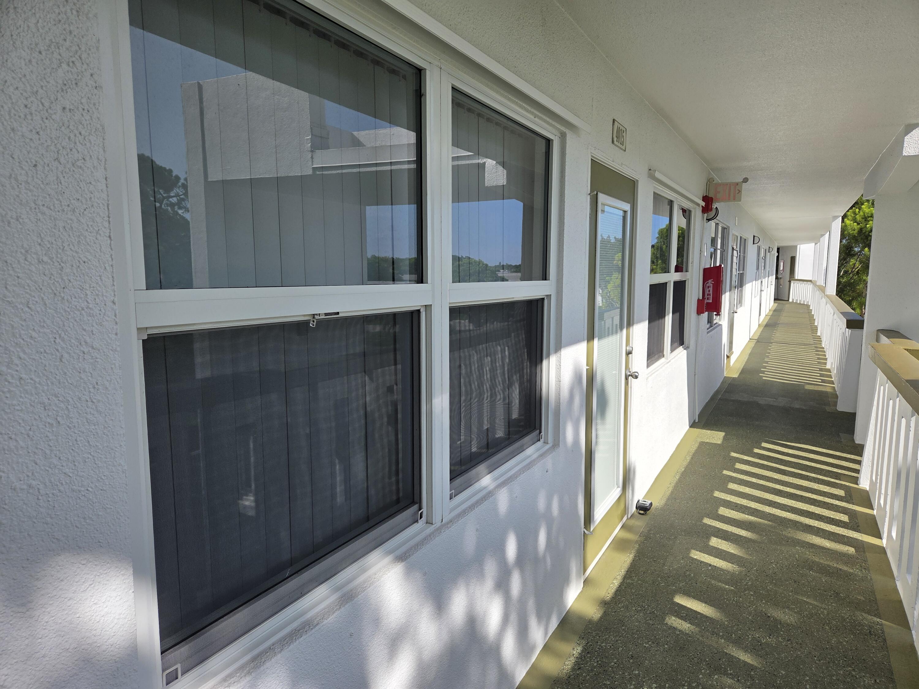 Foto de propiedad en 4015 LYNDHURST I, Deerfield Beach, FL 33442 Deerfield Beach con MLS# 