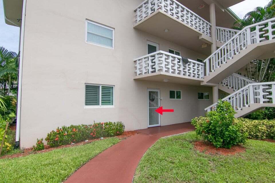 Foto de propiedad en 2812 Garden Drive S 101, Lake Worth Beach, FL 33461 Lake Worth Beach con MLS# 