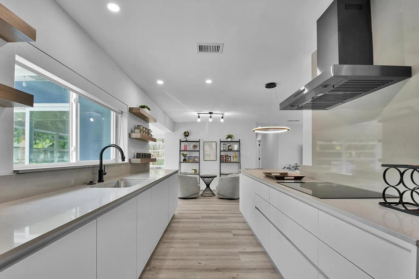 En Venta 803 BLUEBIRD Drive, Delray Beach, FL 33444, Delray Beach, FL 33444