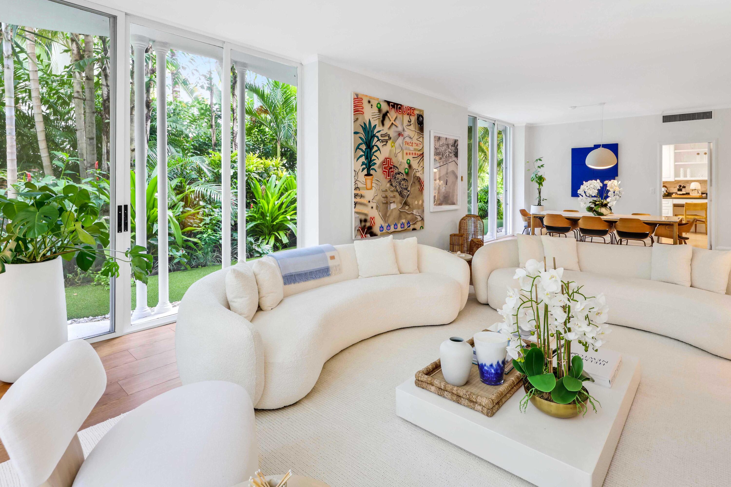 Foto de propiedad en 429 Australian Avenue 3, Palm Beach, FL 33480 Palm Beach con MLS# 
