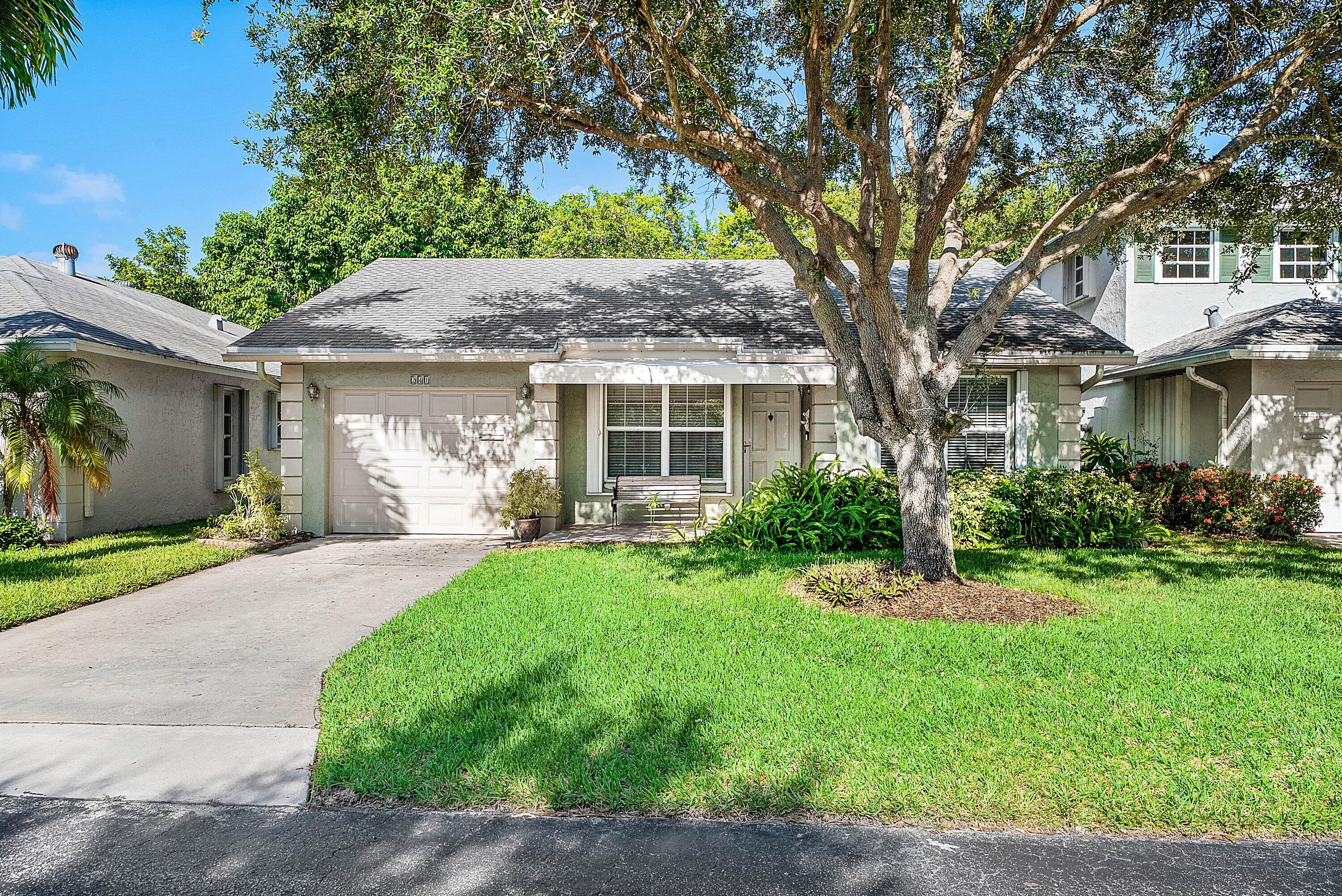 En Venta 241 DEL RIO Boulevard, Boca Raton, FL 33432, Boca Raton, FL 33432