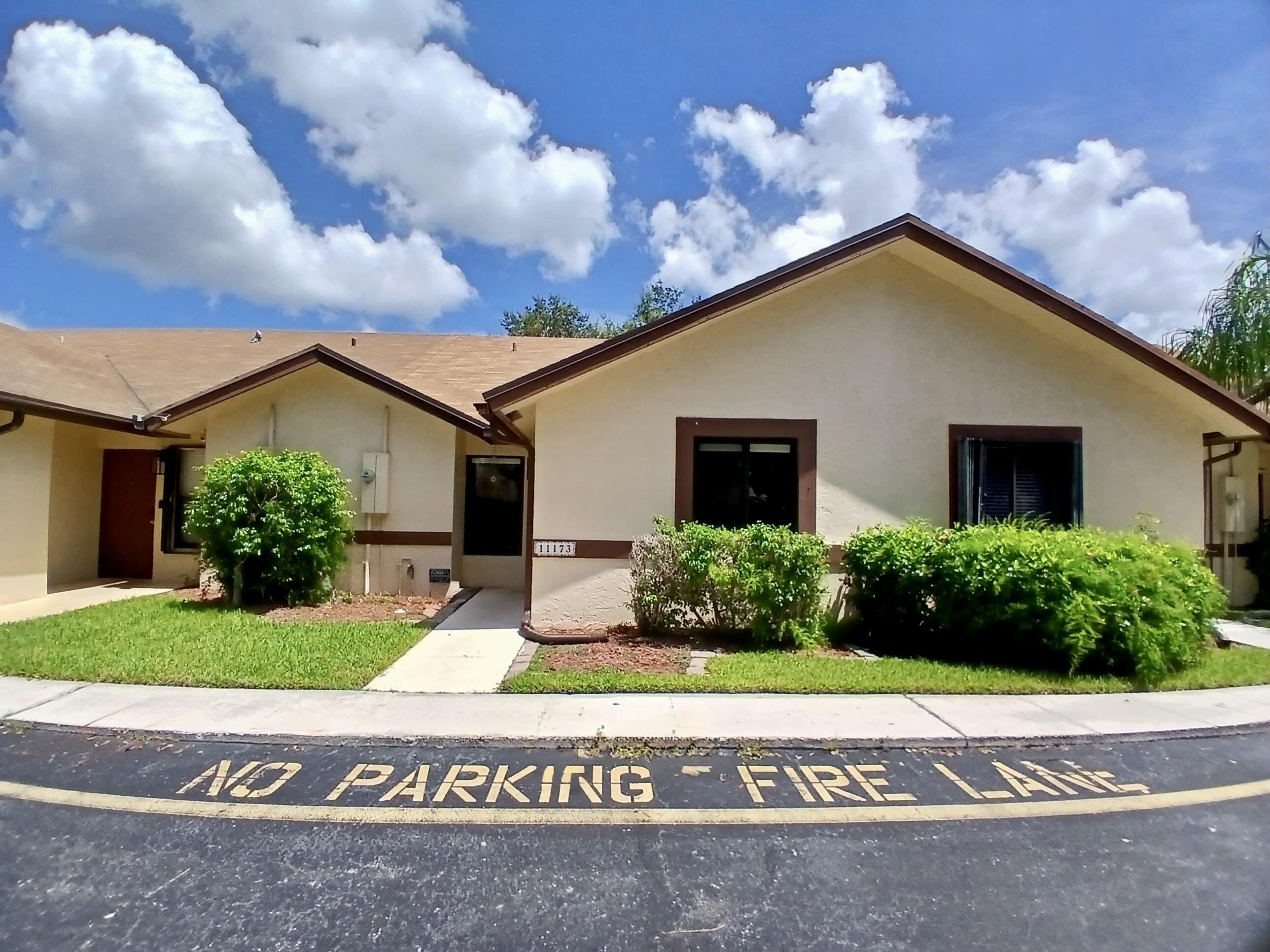 Foto de propiedad en 11173 NW 38TH Place, Sunrise, FL 33351 Sunrise con MLS# 